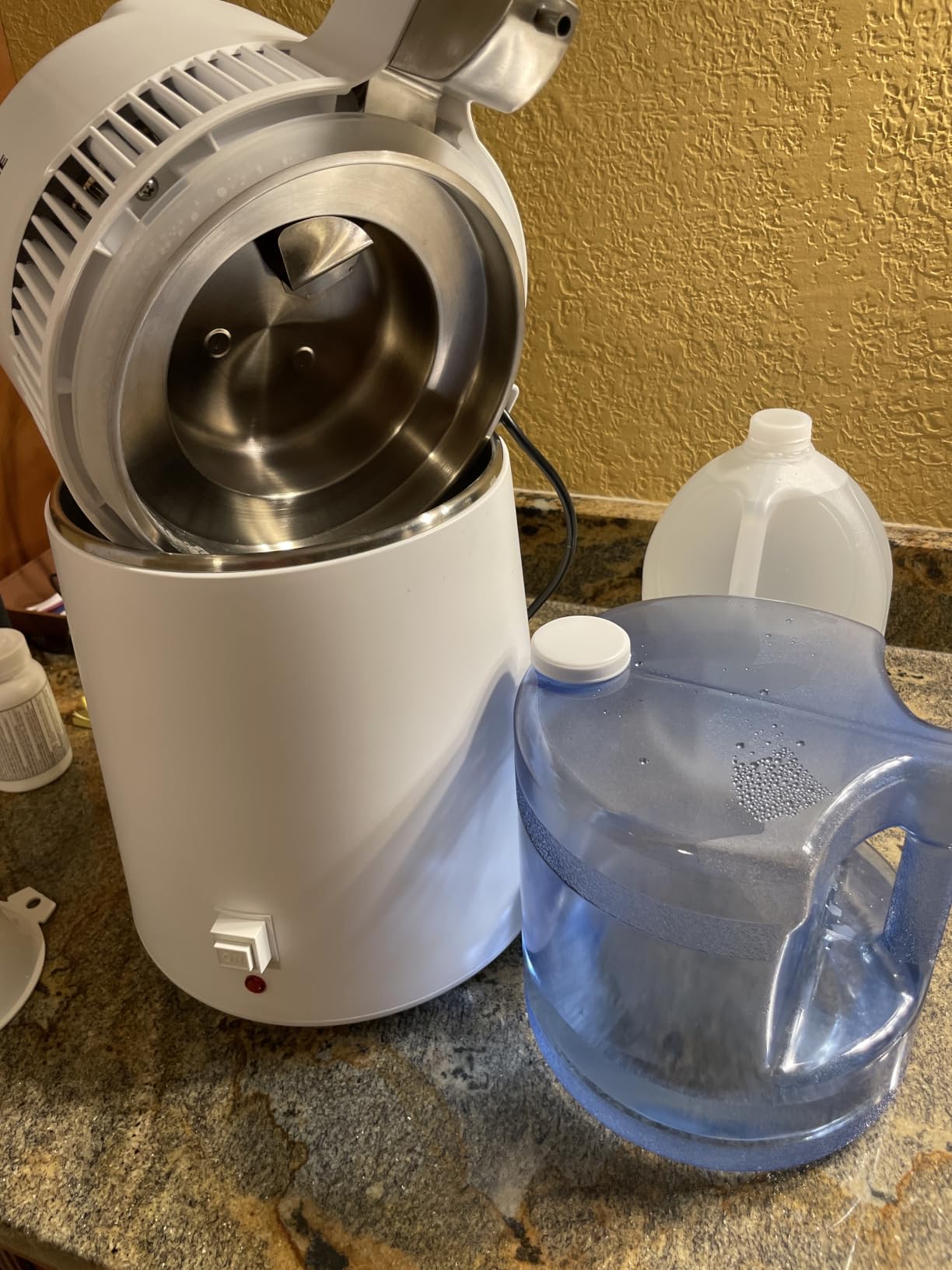 VIVOHOME 1.6 Gallon/6L 900W Water Distiller Countertop, Distilled Water Machine with Smart Switch Purifier Filter for Home Office customer photo 1