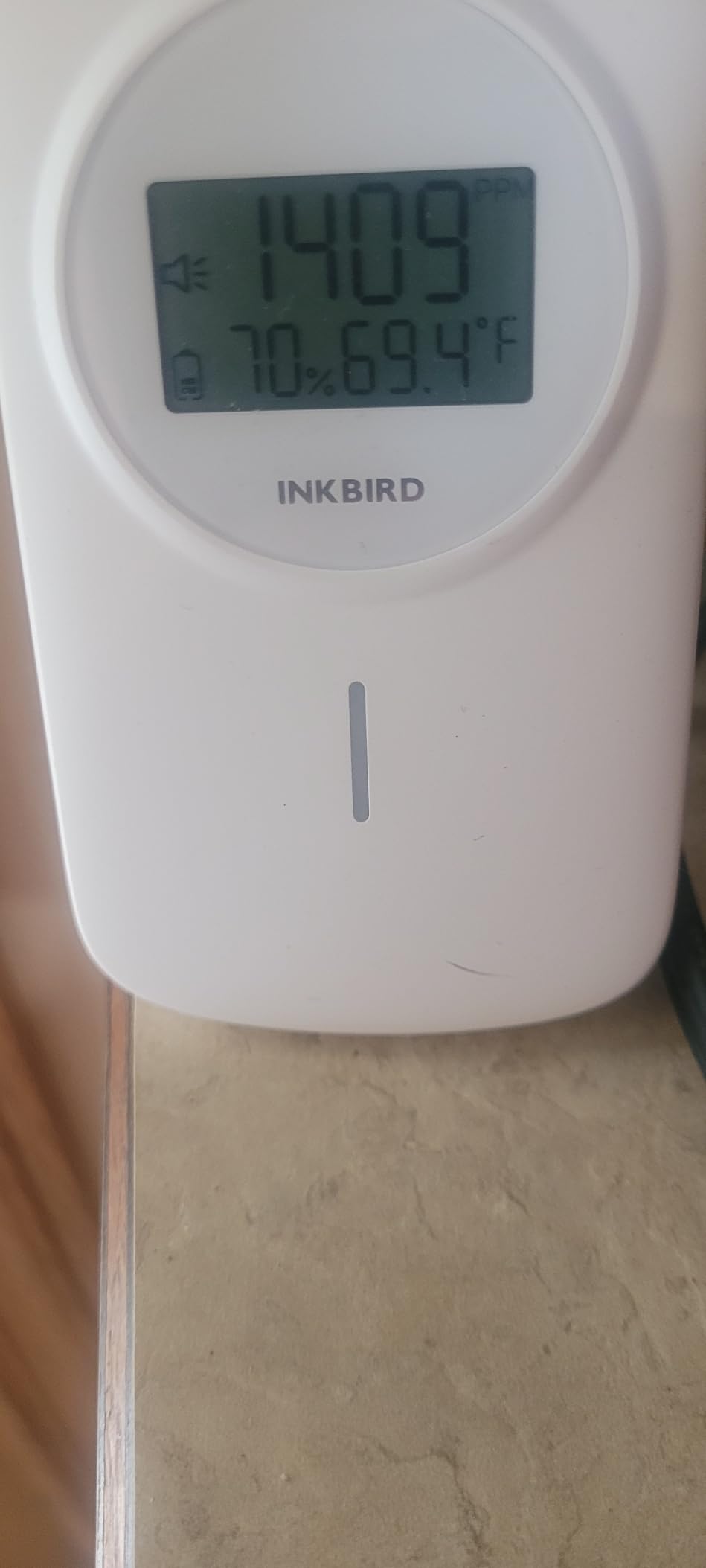 INKBIRD Indoor Air Quality Monitor Ndir CO2 Detector in Home, Room | 3 in 1 Battery Powered CO2 Monitor for Carbon Dioxide & Temperature & Humidity for Home, Office, RV, Grow Tent (IAM-O2) customer photo 2