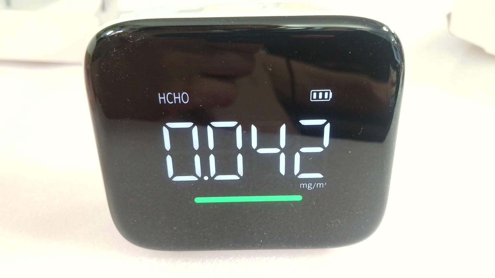 ATuMan Formaldehyde/HCHO Detector Dual Platinum Sensor 4-in-1 Air Quality 0.001mg/m3 Accuracy HCHO Temp Hum Time 3 inch LED Display 2200mAh Rechargeable Portable customer photo 1