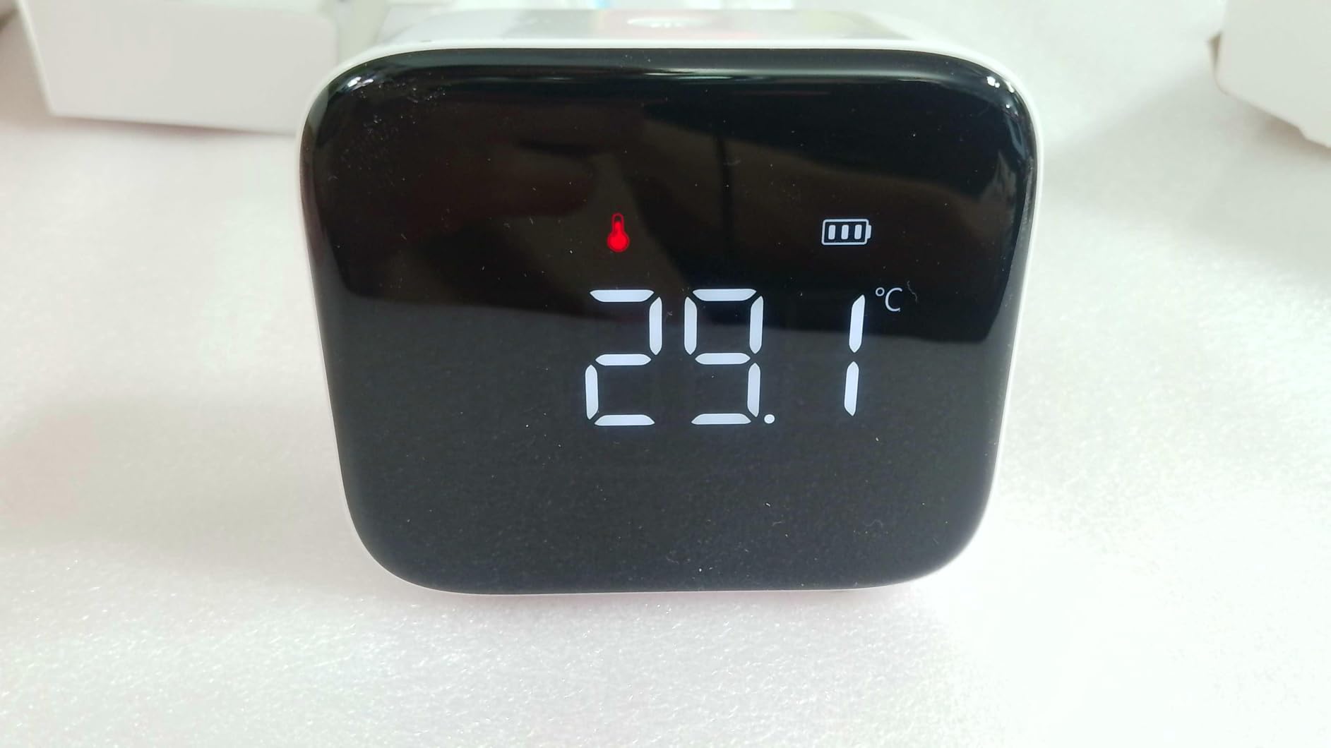 ATuMan Formaldehyde/HCHO Detector Dual Platinum Sensor 4-in-1 Air Quality 0.001mg/m3 Accuracy HCHO Temp Hum Time 3 inch LED Display 2200mAh Rechargeable Portable customer photo 2