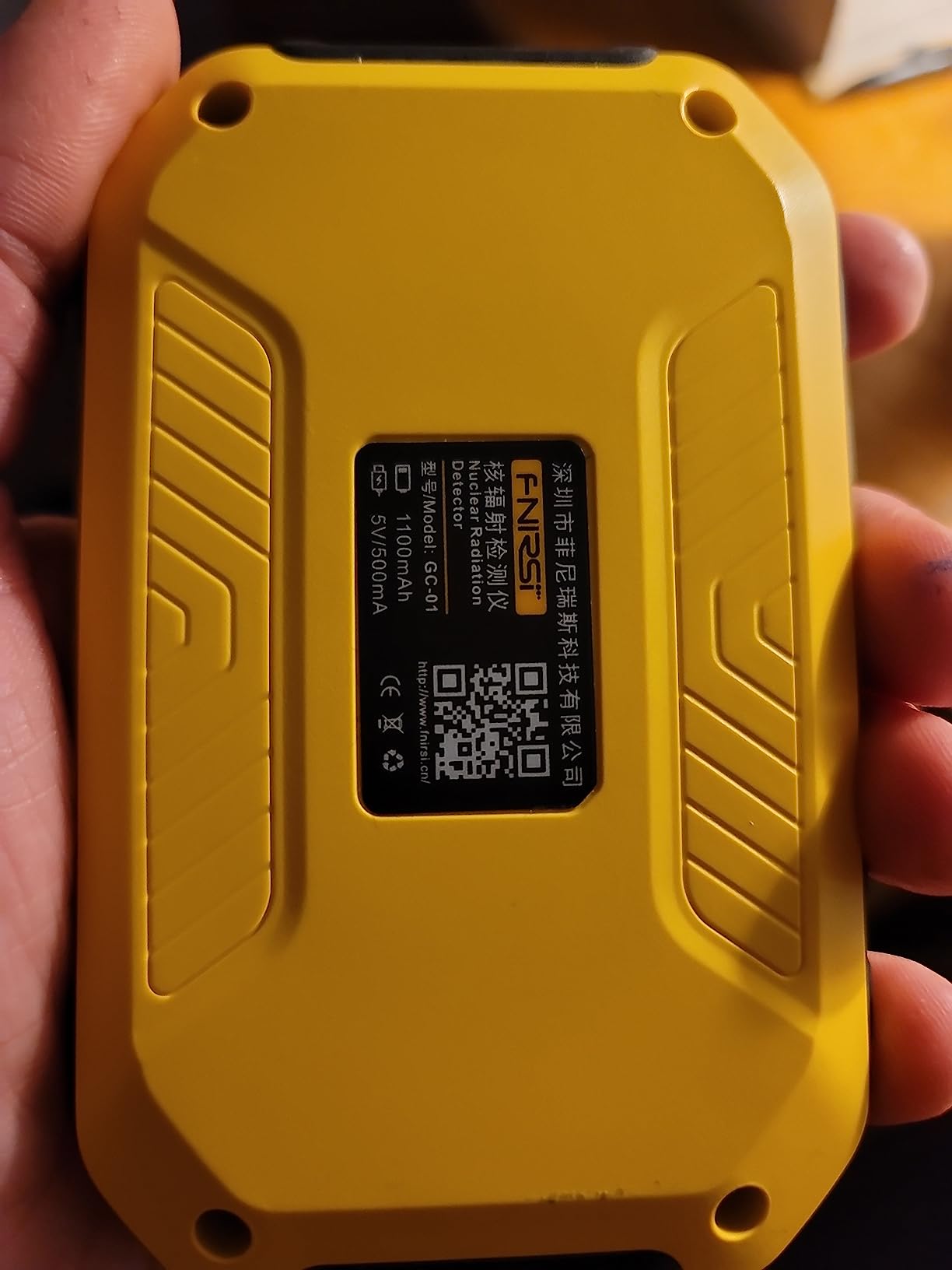 FNIRSI GC-01 Geiger Counter Nuclear Radiation Detector, Curve Display Handheld Rechargeable Beta Gamma X-ray Radiation Monitor Meter customer photo 1