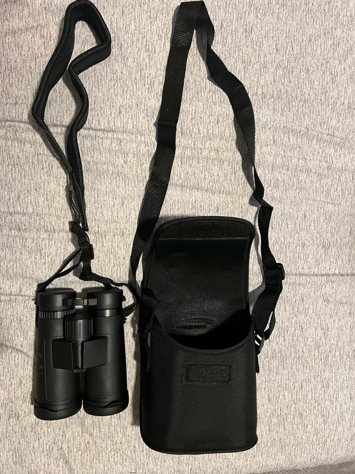 SVBONY Upgraded SV202 8x32 Binoculars for Birdwatching, Lightweight ED Lens | Extra-Low Dispersion, Clearer in Low Light, 7.8 Degree Wide View Angle, Waterproof, Long Eye Relief, Compact Binoculars for Adults customer photo 1