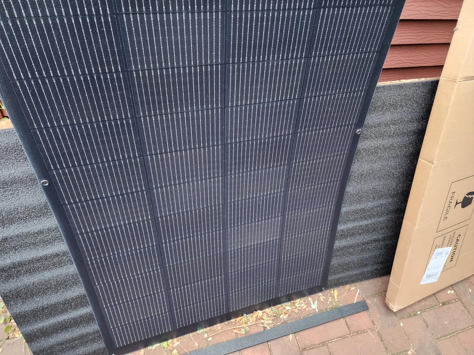 BougeRV Arch Pro 200W Anti-Shading N-Type Fiberglass Flexible Solar Panel | 16BB Mono Cell 25% High-Efficiency, Portable 24 Volts Compact 200 Watts for RV Camping Home Boat Marine Curve Surface Black customer photo 2