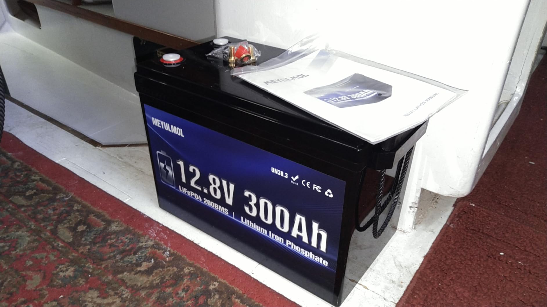 12V 300Ah LiFePO4 Lithium Battery, Upgraded 200A BMS System, Up to 15000+ Cycles Life, 3840Wh Rechargeable Lithium Battery with Low-Temp Protection for RV Solar Marine Solar Panel Camping customer photo 2
