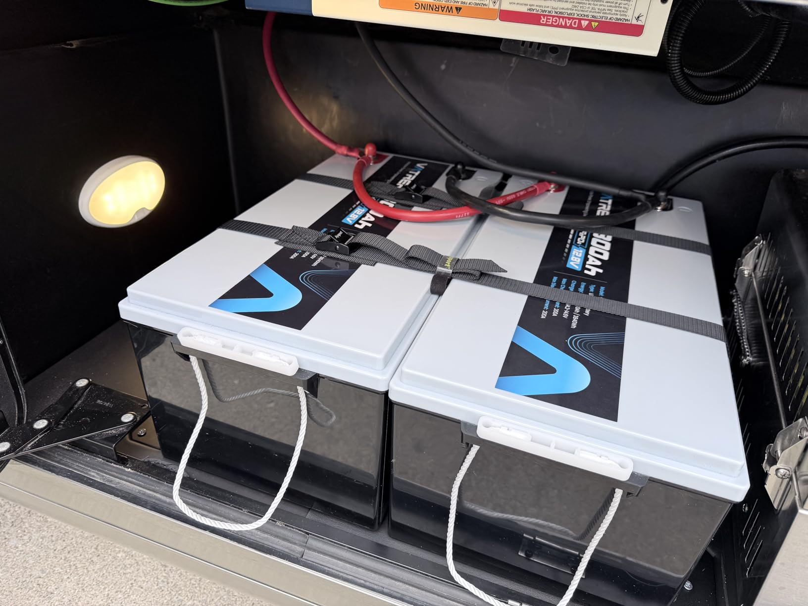 12.8V 300Ah Self-Heating LiFePO4 Lithium Battery with APP Monitoring | 200A BMS, Rechargeable 3840Wh Energy Battery for Trolling Motor, RV, Marine, Solar, Camping, Backup Power, Off-Grid, etc. customer photo 1