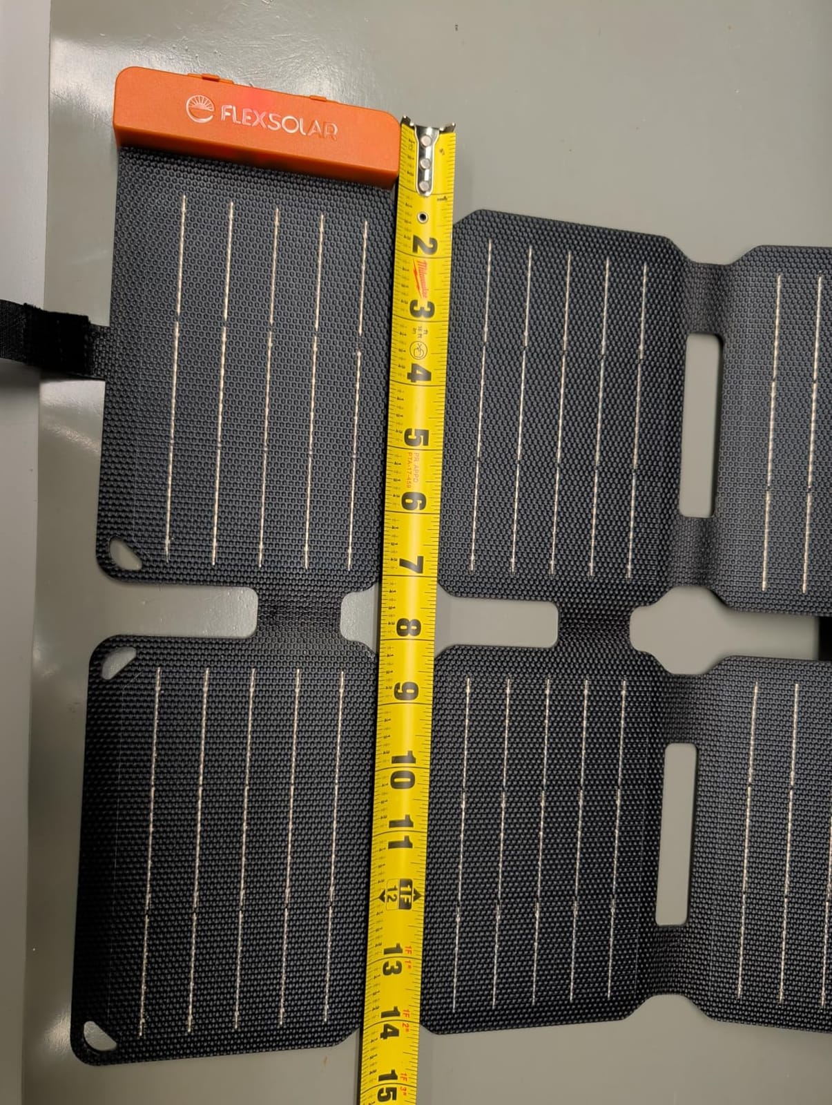 FlexSolar 25W Ultra-Portable Solar Panel Charger with Quick Charge, USB-A & USB-C Ports, Ultra-Lightweight for Outdoor Emergency Power, Backpacking, Hiking, and Camping customer photo 2