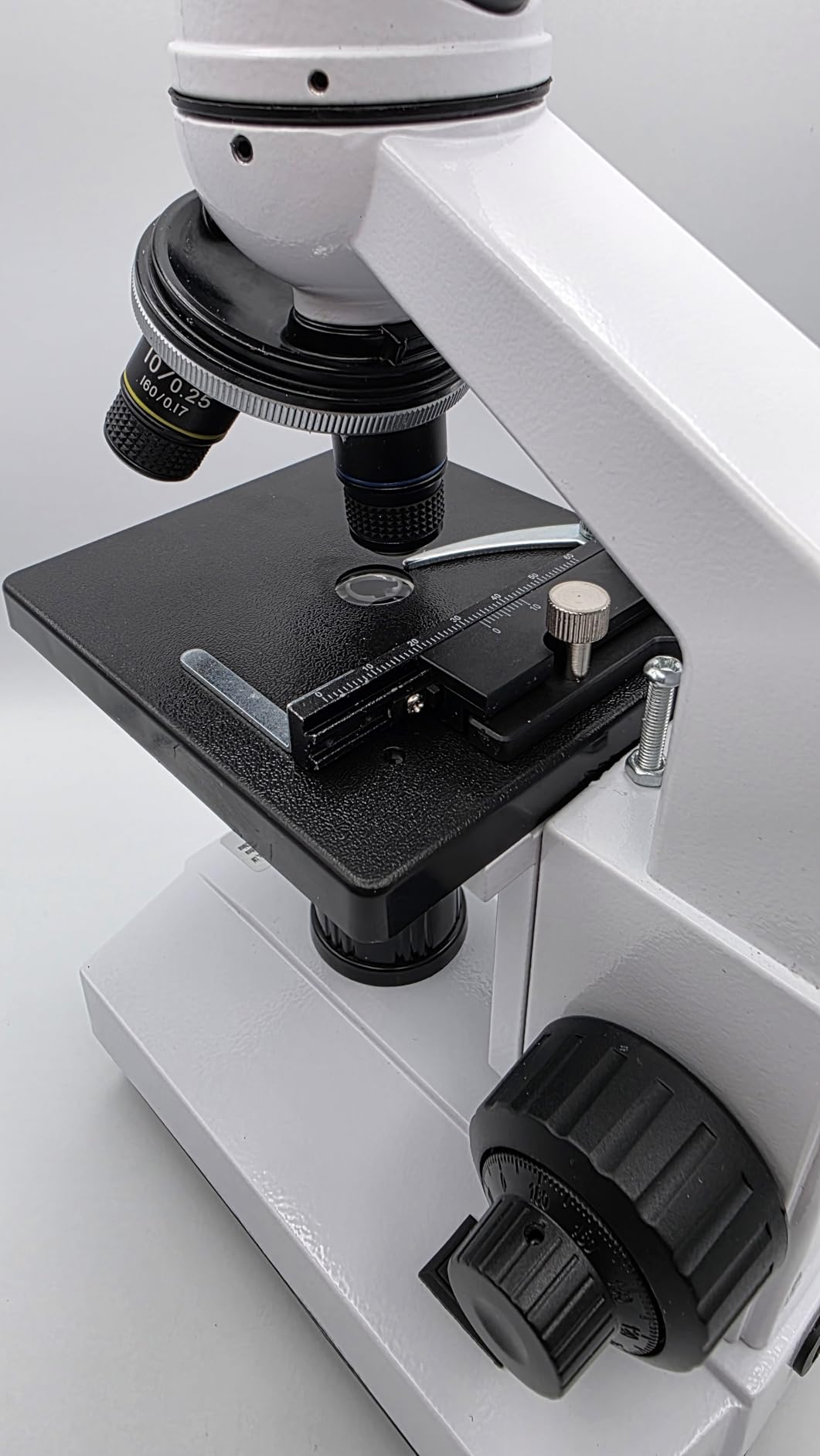 Microscope for Adults Kids Students, High-Power Biological Compound Microscope Kit, Metal-Body, with Movable Calipers, Abbe Condenser, for School Lab & Home Schooling, with Slides Set & Phone Adapter customer photo 1