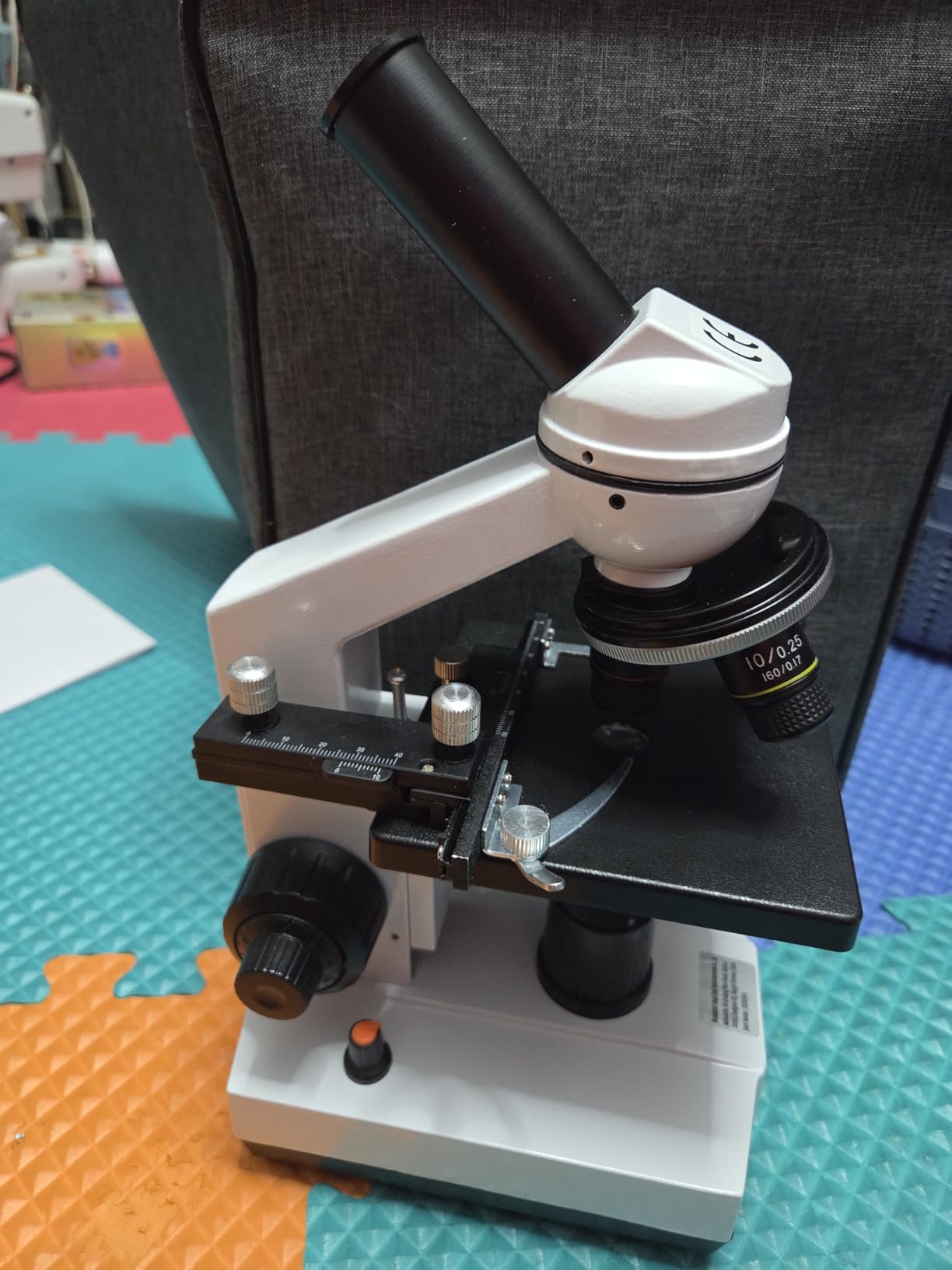 Microscope for Adults Kids Students, High-Power Biological Compound Microscope Kit, Metal-Body, with Movable Calipers, Abbe Condenser, for School Lab & Home Schooling, with Slides Set & Phone Adapter customer photo 2