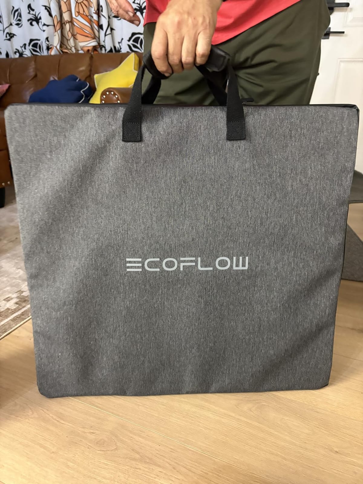 EF ECOFLOW Solar Generator Delta 3 Classic with 220W Solar Panel, 1024Wh | 1800W AC (3600W Surge)/100W USB-C Output, LiFePO4 Battery Portable Power Station, 10ms UPS, 1 Hr Fast Charge for Home,Camping customer photo 1