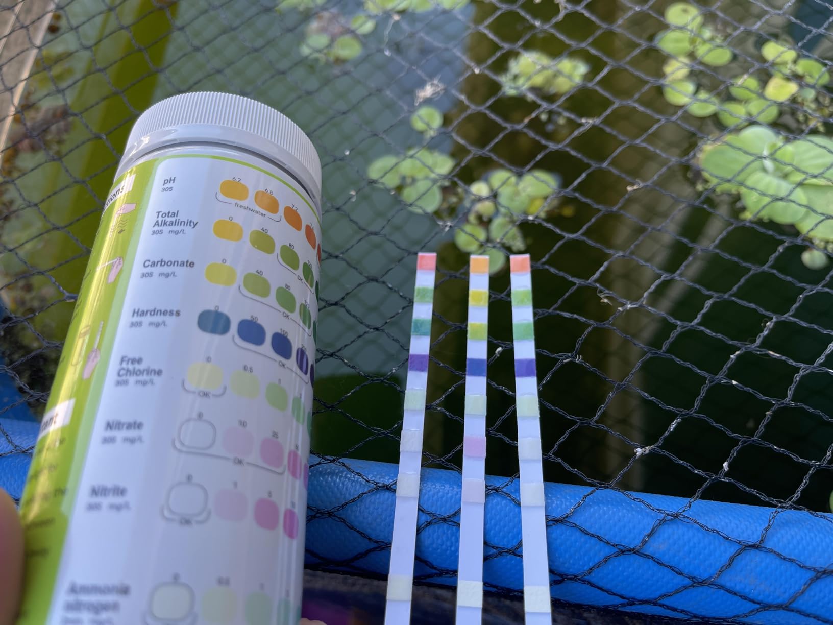 175-Count 8-Way Aquarium Test Strips with Ammonia | Accurate Test Ammonia, pH, Total Alkalinity, Carbonate, Hardness, Free Chlorine, Nitrate and Nitrite for Fish Tanks & Ponds customer photo 2