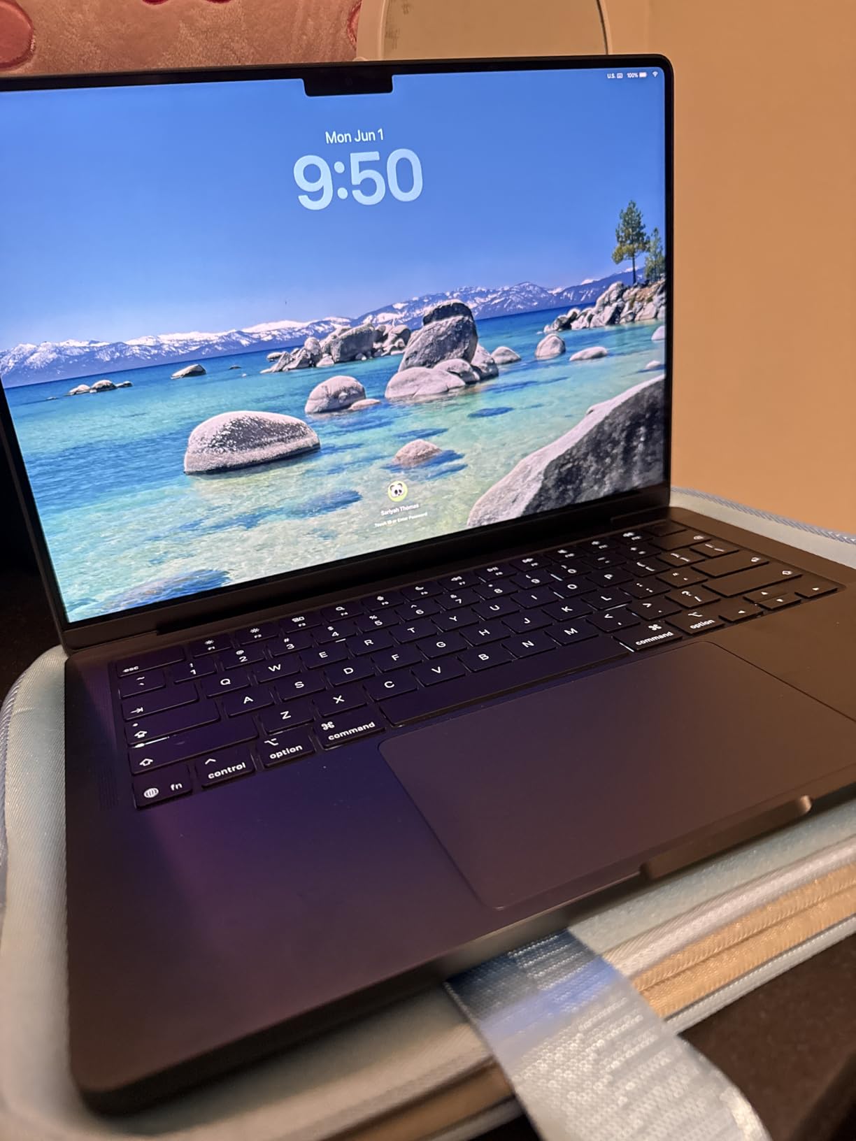 Apple 2026 MacBook Pro Laptop with Apple M5 Pro chip with 15-core CPU and 16-core GPU: Built for AI, 14.2-inch Liquid Retina XDR Display, 24GB Unified Memory, 1TB SSD, Wi-Fi 7; Space Black customer photo 2