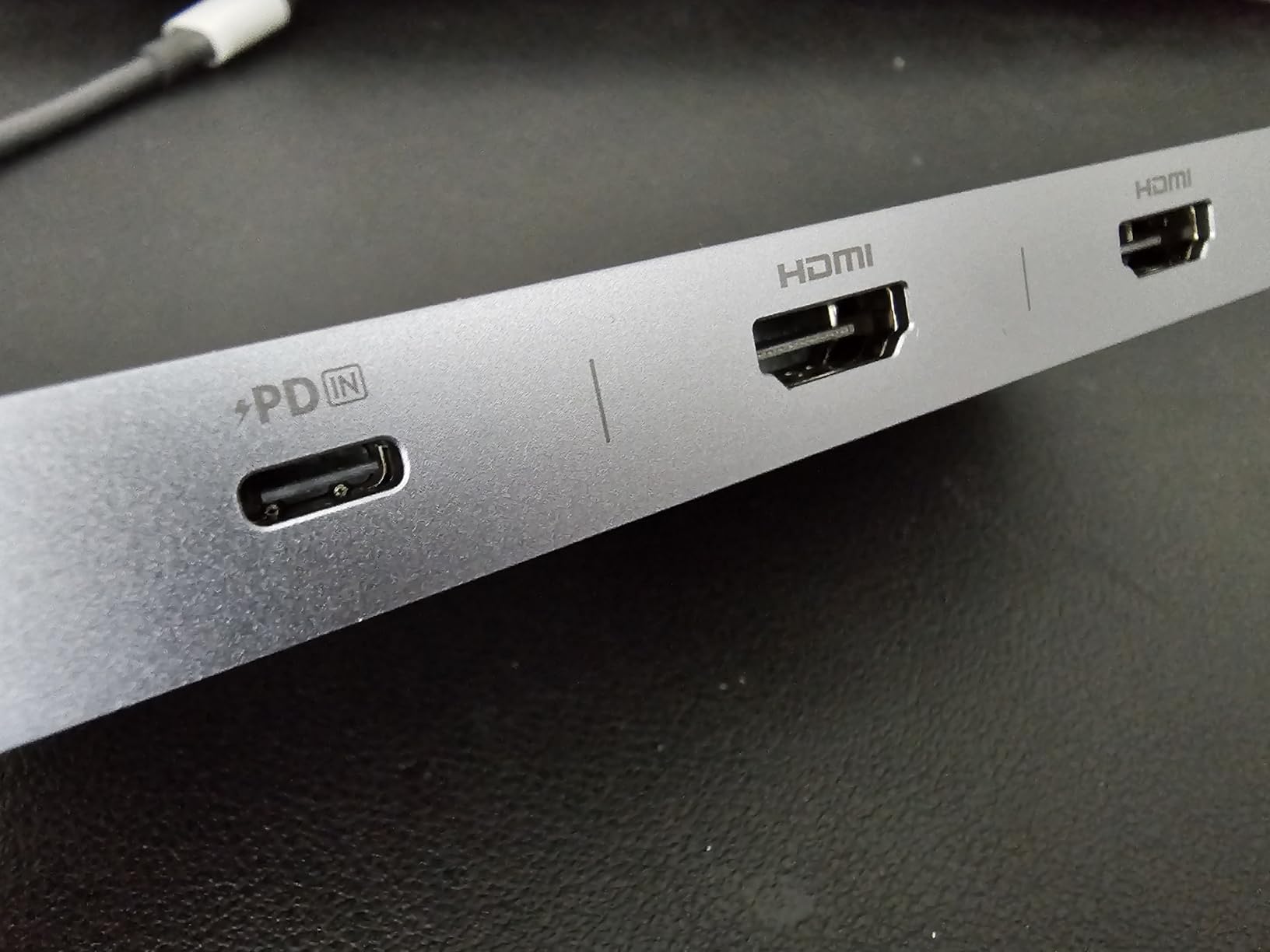 Anker Nano Laptop Docking Station Dual Monitor, 8-in-1 USB C Hub for Windows | Dual 4K@60Hz for DP 1.4, 10Gbps USBC & USBA Data Ports, 85W PD, SD/TF Card Reader, for Dell, Lenovo, HP (Charger Not Included) customer photo 1