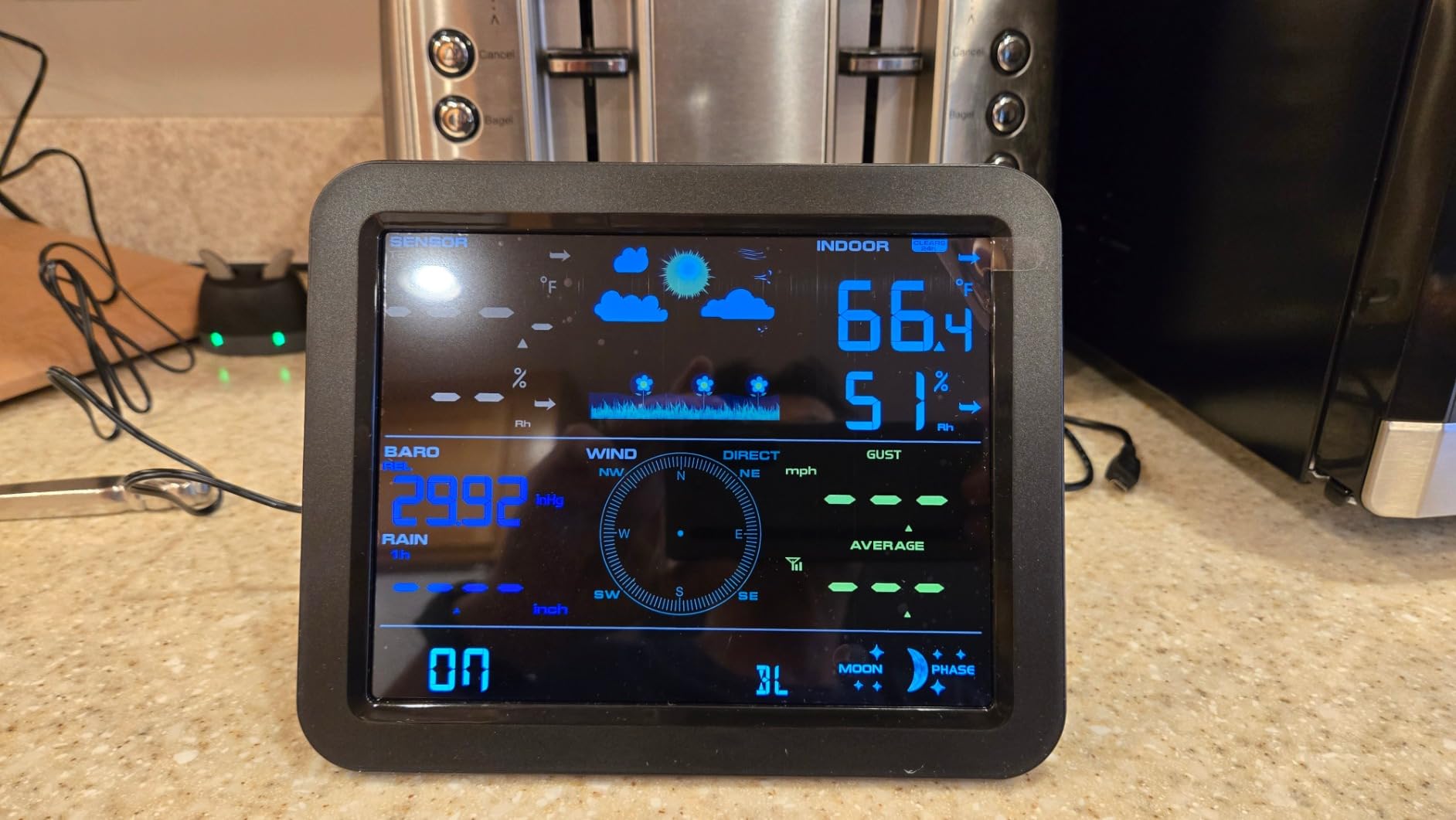 Sainlogic SA68 Weather Station 12-in-1 Wireless Weather Station Indoor Outdoor with Rain Gauge, Wind Speed/Direction, Barometer, Air Pressure, Temperature, Humidity, Gray (No WiFi) customer photo 1