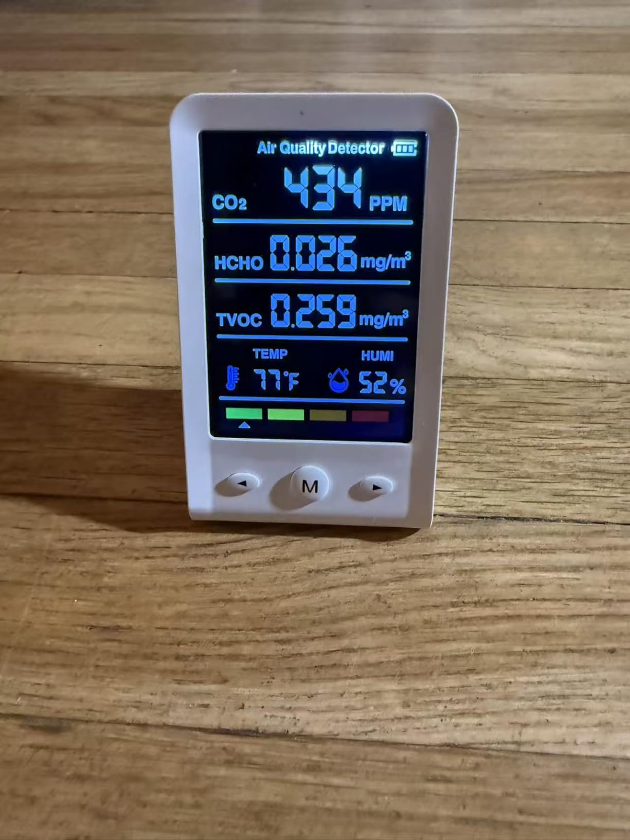 8-in-1 CO2 Carbon Dioxide Detector, Dienmern Portable Air Quality Monitor Indoor, 1600mAh Powerful Battery CO2 Monitor for CO2/Temp/Humidity customer photo 1