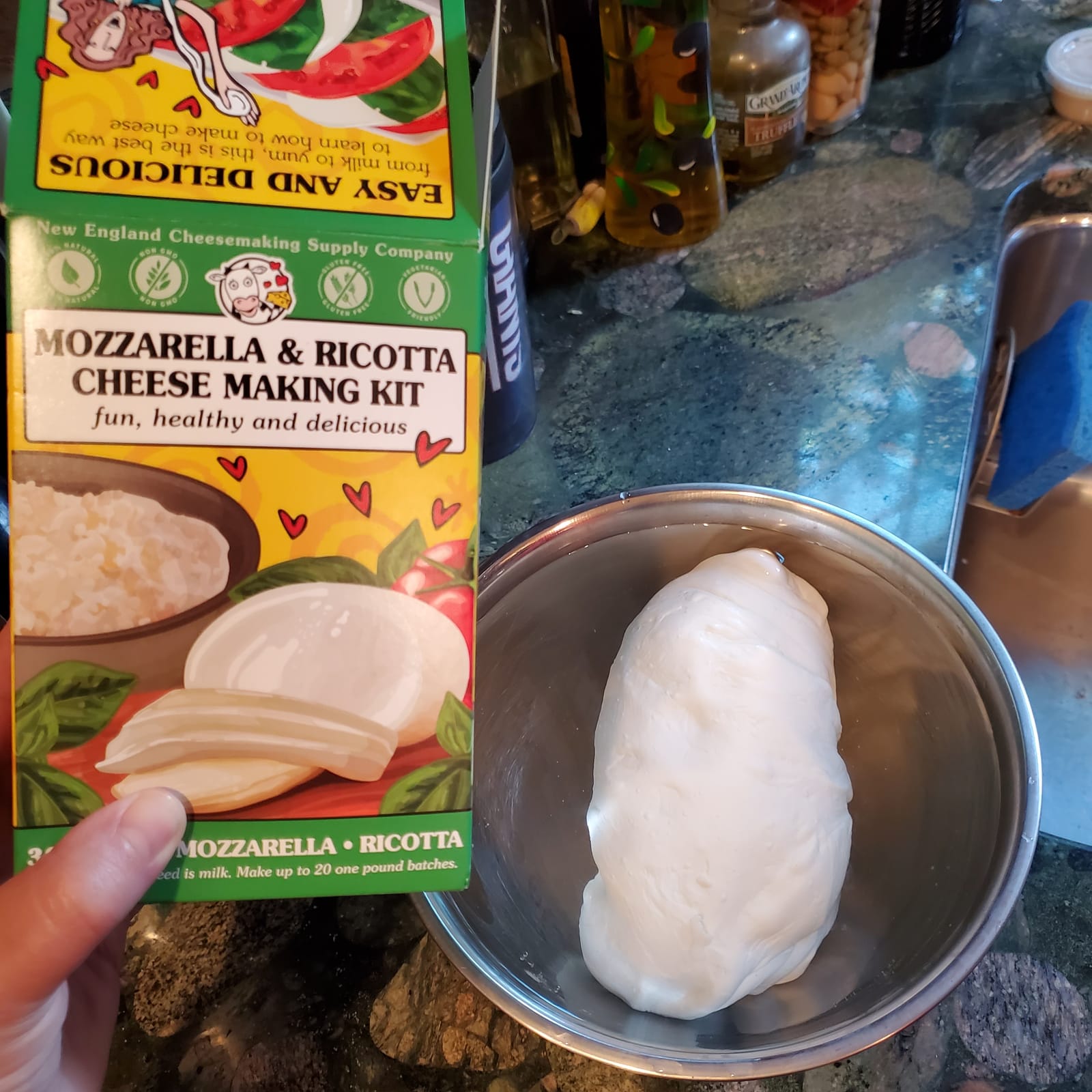 Mozzarella and Ricotta Cheese Making Kit customer photo 1
