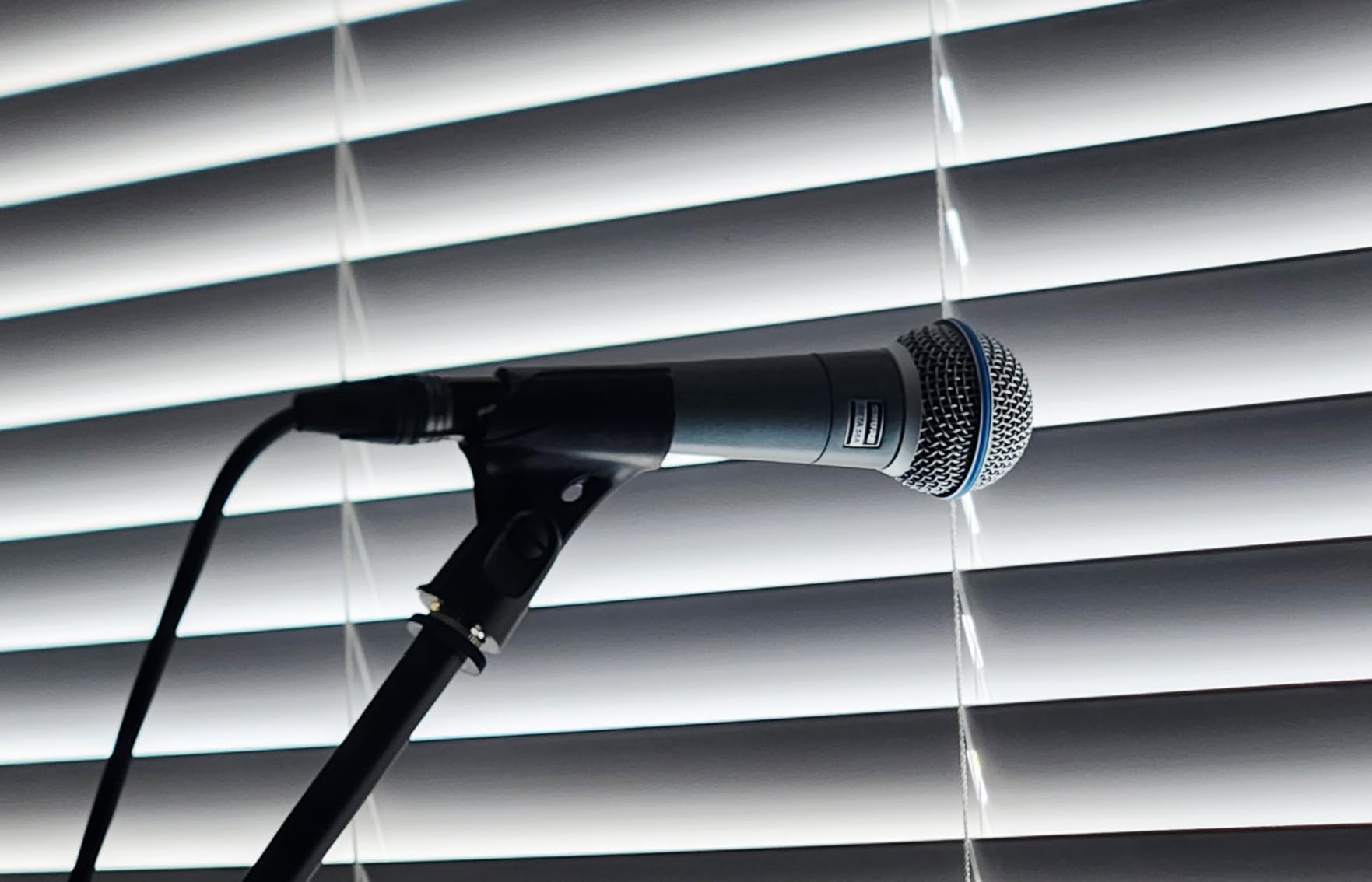 Shure BETA 58A Supercardioid Dynamic Vocal Microphone customer photo 2