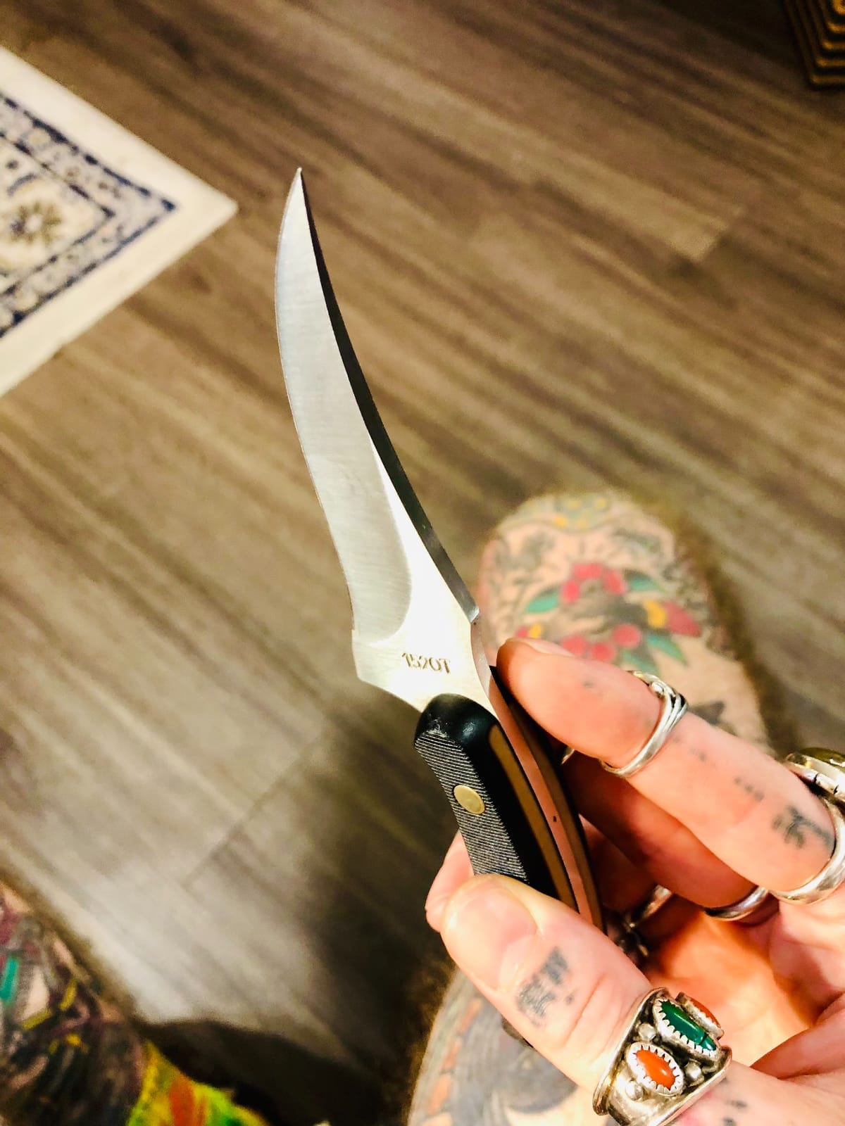 Old Timer 152OT Sharpfinger 7.1in S.S. Full Tang Fixed Blade Knife with 3.3in Clip Point Skinner Blade, Black Sawcut Handle, and Leather Belt Sheath for Hunting, Camping, Skinning, EDC, and Outdoors customer photo 2