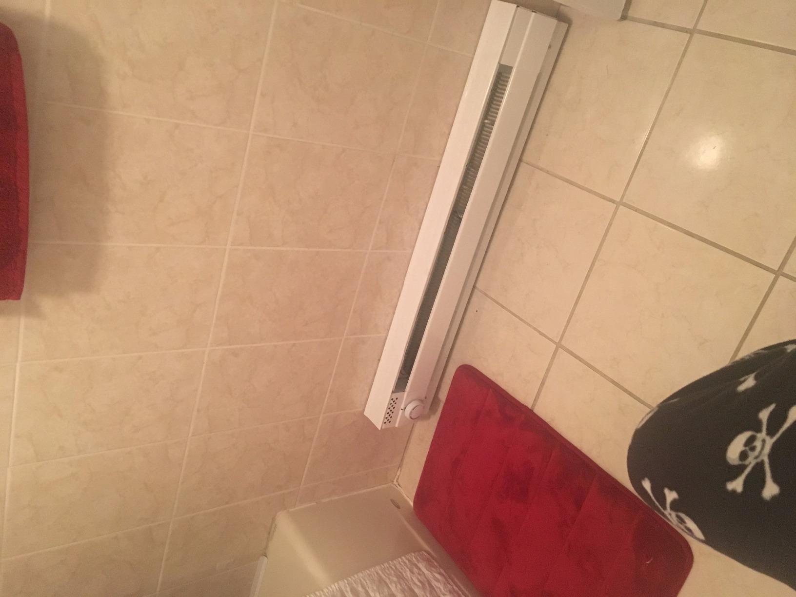 Cadet F Series 36 in. Electric Baseboard Heater (Model: 3F750-1W, Part: 05532), 120 Volt, 750 Watt, White customer photo 2