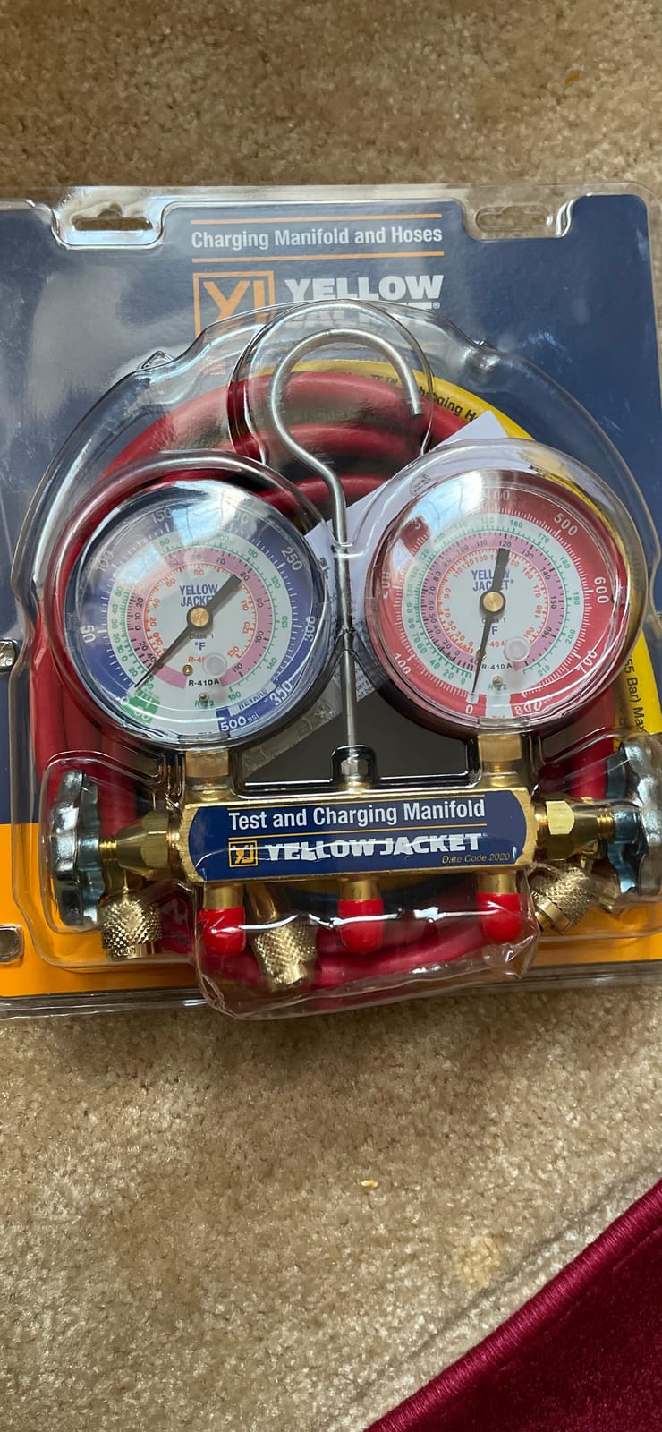 Yellow Jacket Mechanical Manifold Gauge Set, 2 Valve, 3 Hoses, Vacuum Port Size 1/4 in 42004-1 Each customer photo 2