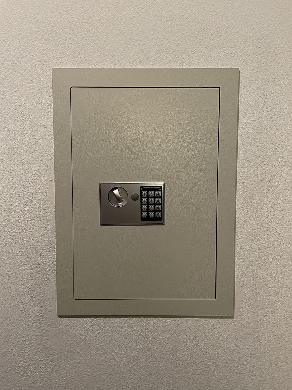 Paragon Safes In Wall Safe with Keypad and 2 Manual Override Keys, White customer photo 1