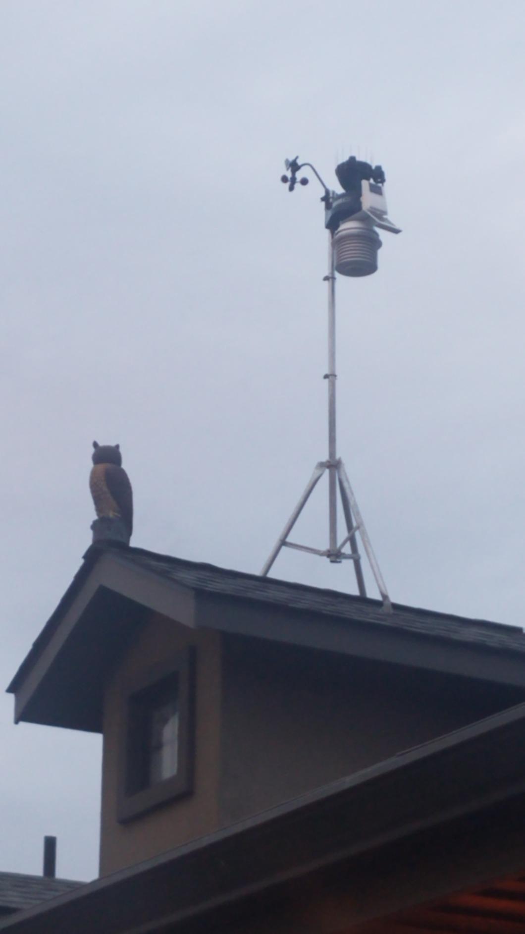 Davis Instruments 7716 Mounting Tripod for Weather Stations, 5.8 ft tall customer photo 1