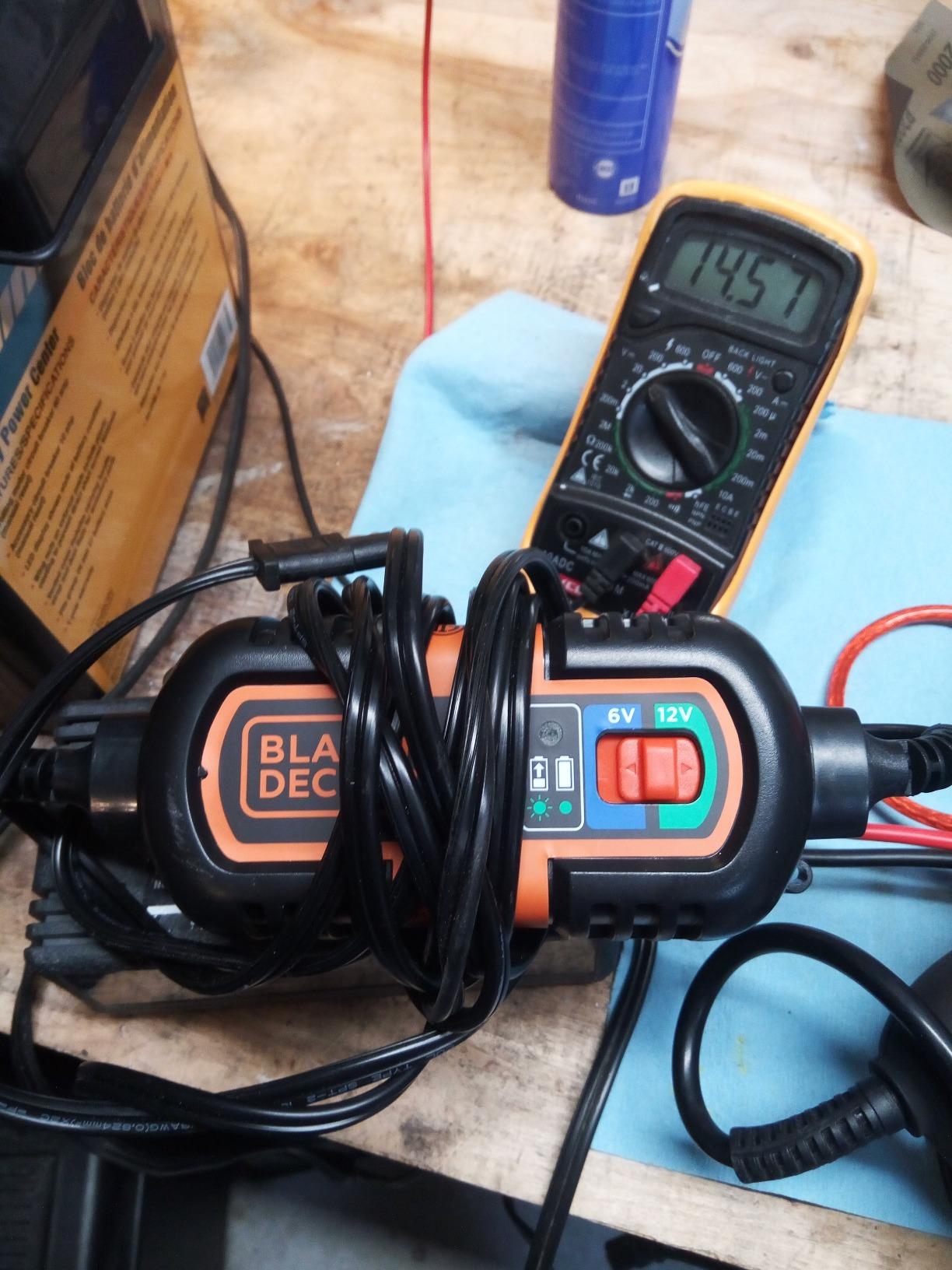 BLACK+DECKER BM3B Fully Automatic 6V/12V Battery Charger/Maintainer with Cable Clamps and O-Ring Terminals, Multi, 1.5 Amp customer photo 1