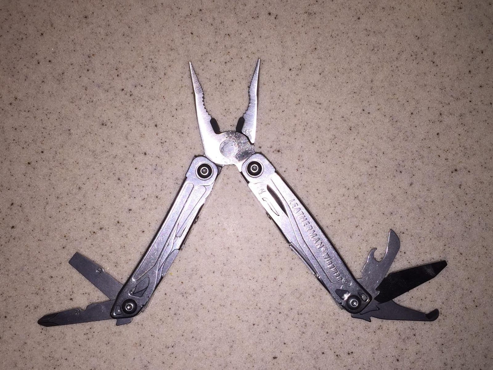 LEATHERMAN Wingman Multi-Tool, Spring-Action Pliers and Scissors, Stainless | One-Hand Opening Blade, Spring-Action Pliers & Scissors, Affordable Full-Featured EDC, 25-Year Guarantee customer photo 1
