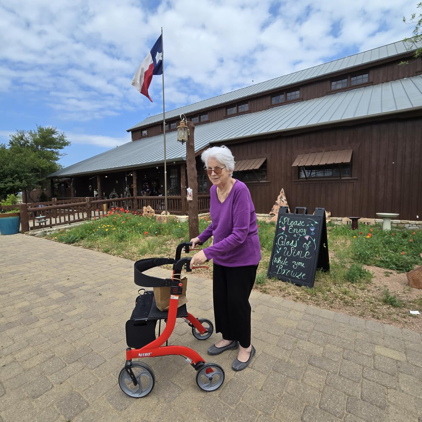 Drive Medical RTL10266 Nitro Euro-Style 4-Wheel Rollator with Seat, Red customer photo 2