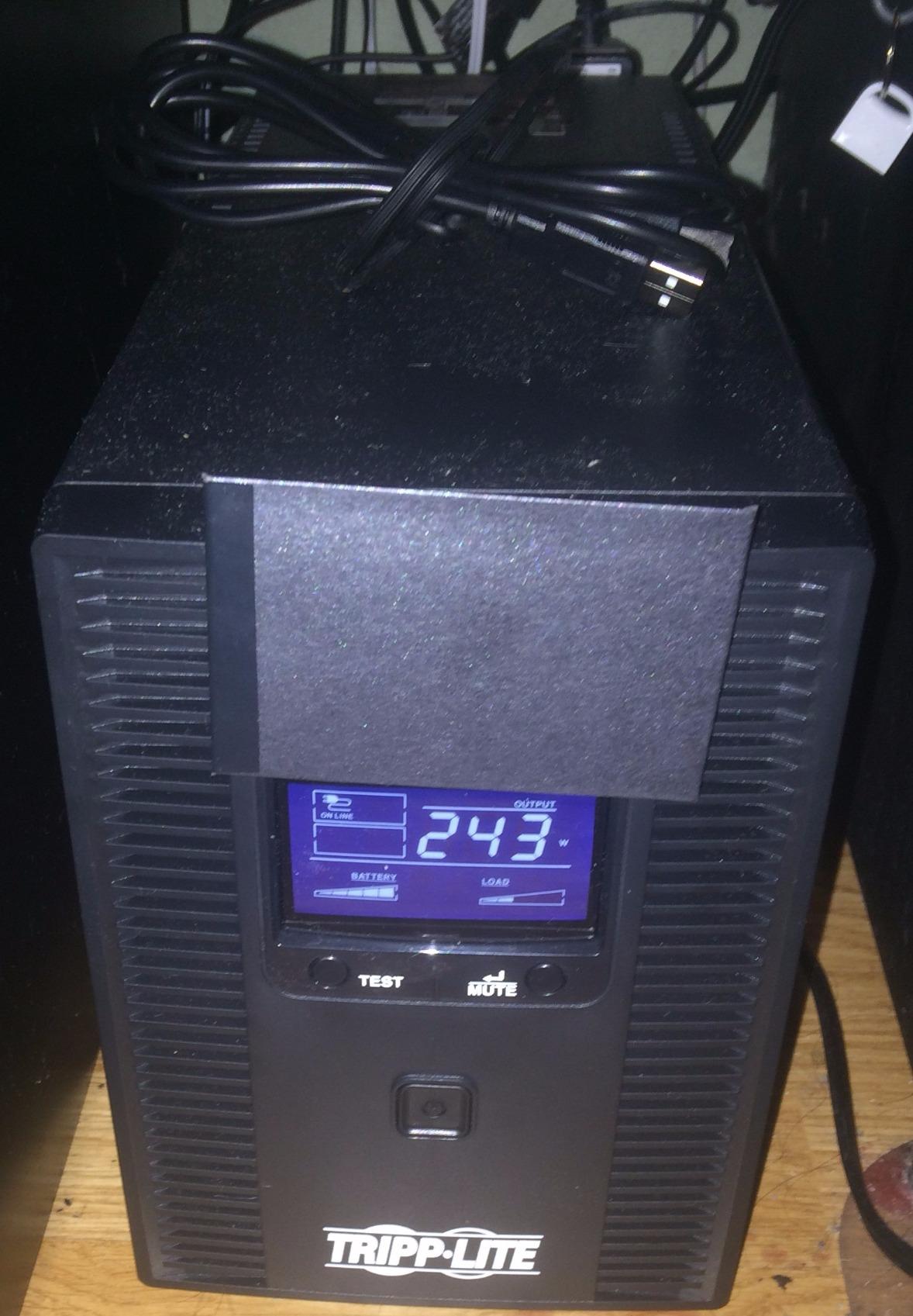 Eaton Tripp Lite OMNI1500LCDT 1500VA UPS 810W 10 Outlets 650 Joules AVR LCD customer photo 1