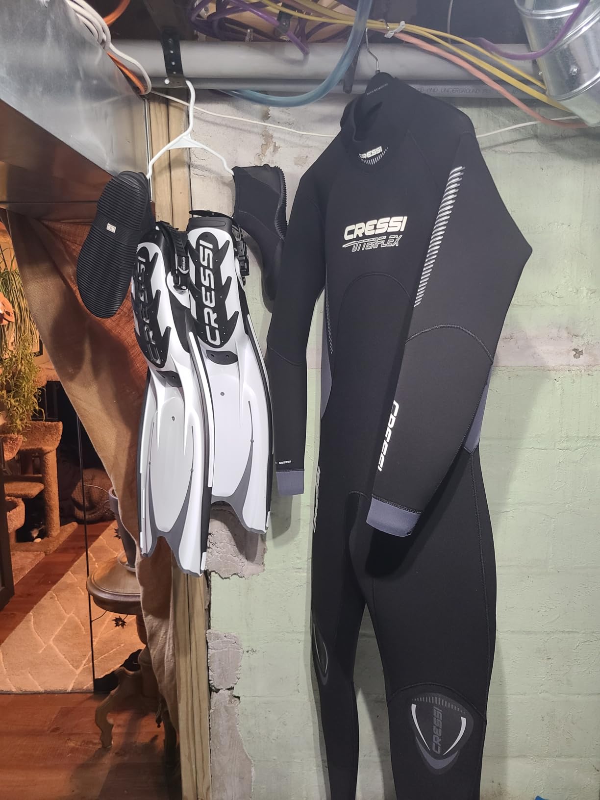 Cressi Adult Powerful Efficient Open Heel Scuba Diving Fins | Frog Plus: made in Italy customer photo 2