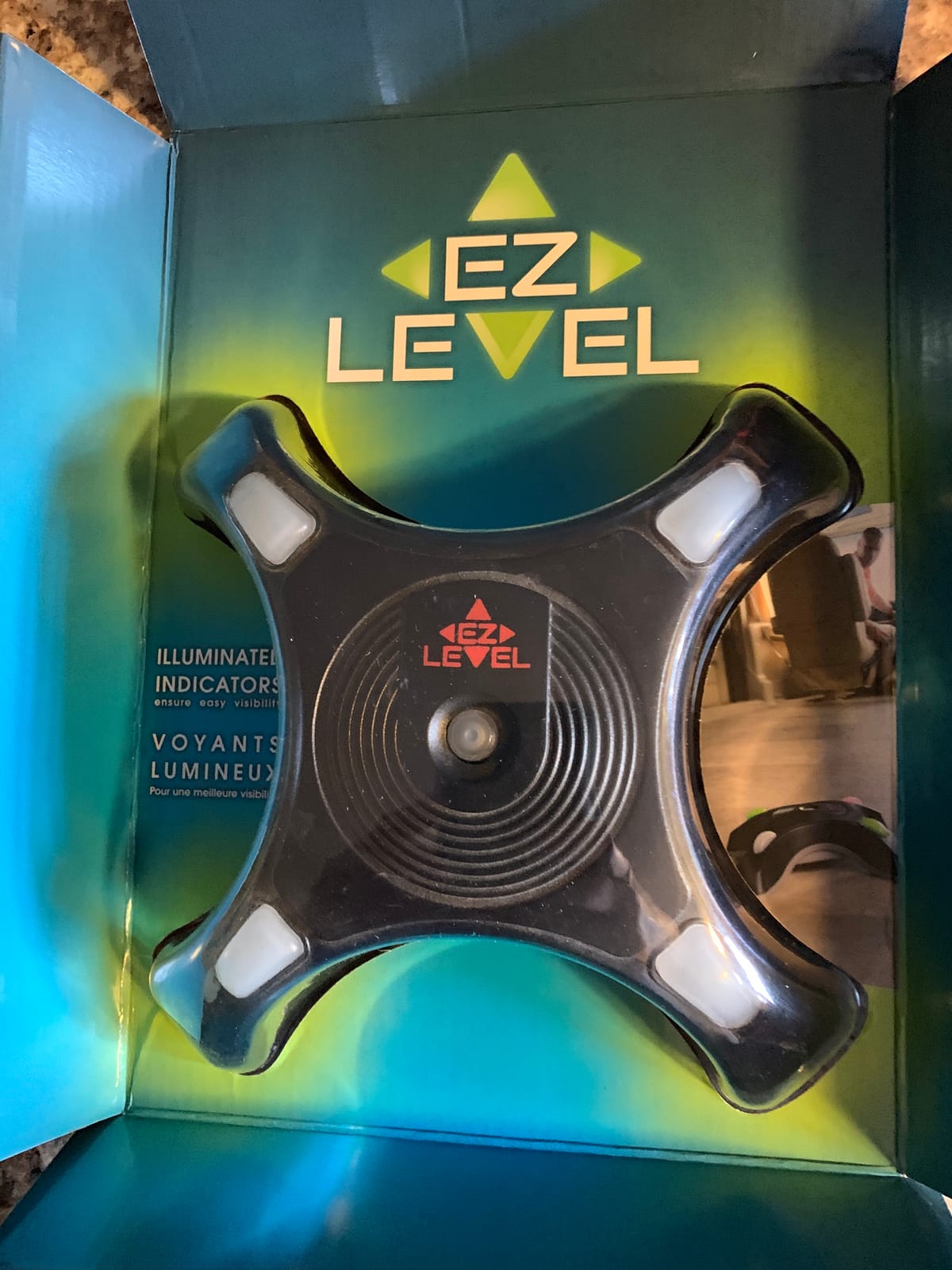 Camco Camper EZ Level - Easy RV Leveling System - Features Illuminated Indicator Lights & Automatic Shut-Off Function when Not In-Use - Includes Pre-Installed On/Off Switch (25505) customer photo 1