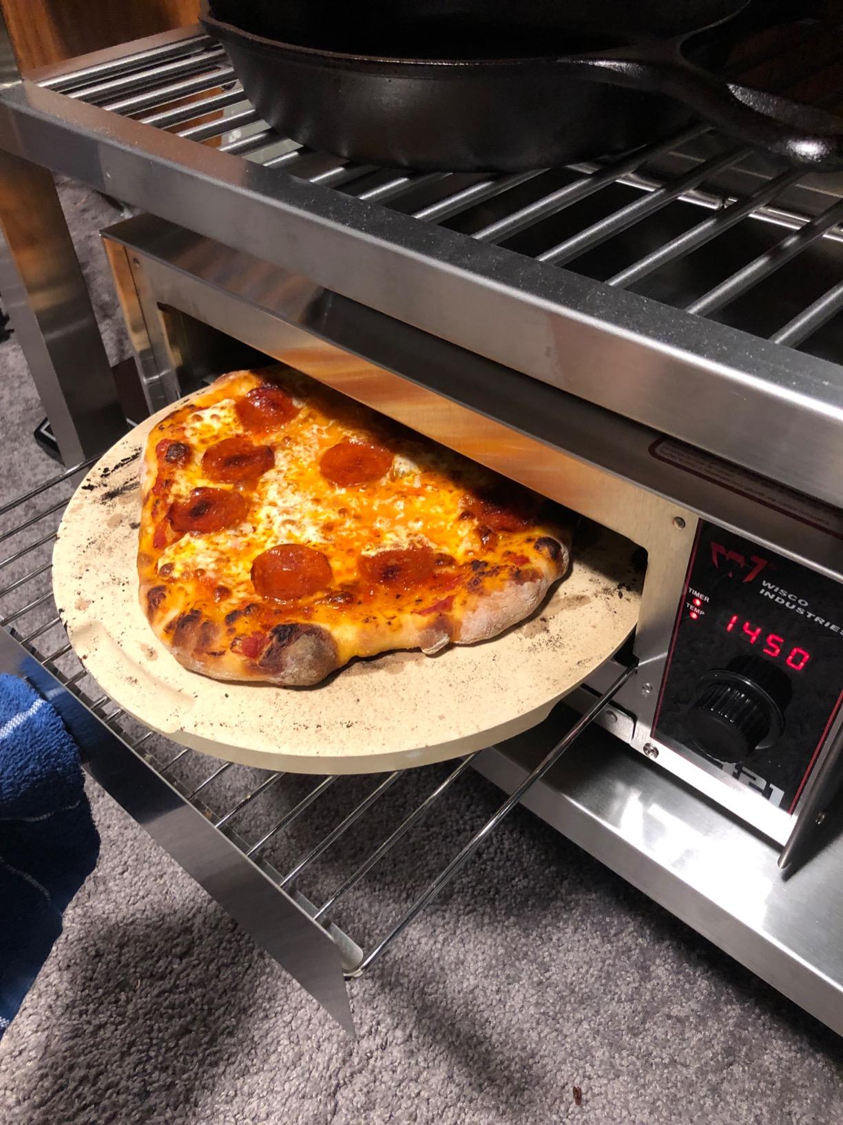 WISCO Industries, INC. 421 Pizza Oven, LED Display customer photo 2