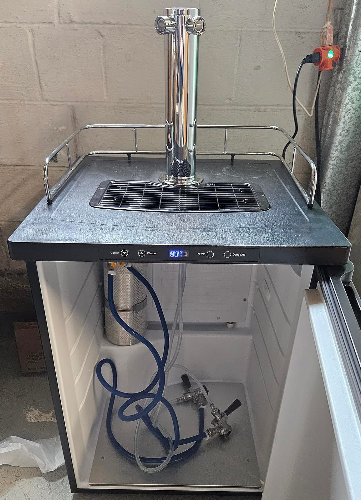 Kegco K309B-2 Double Faucet Digital Black Kegerator customer photo 1