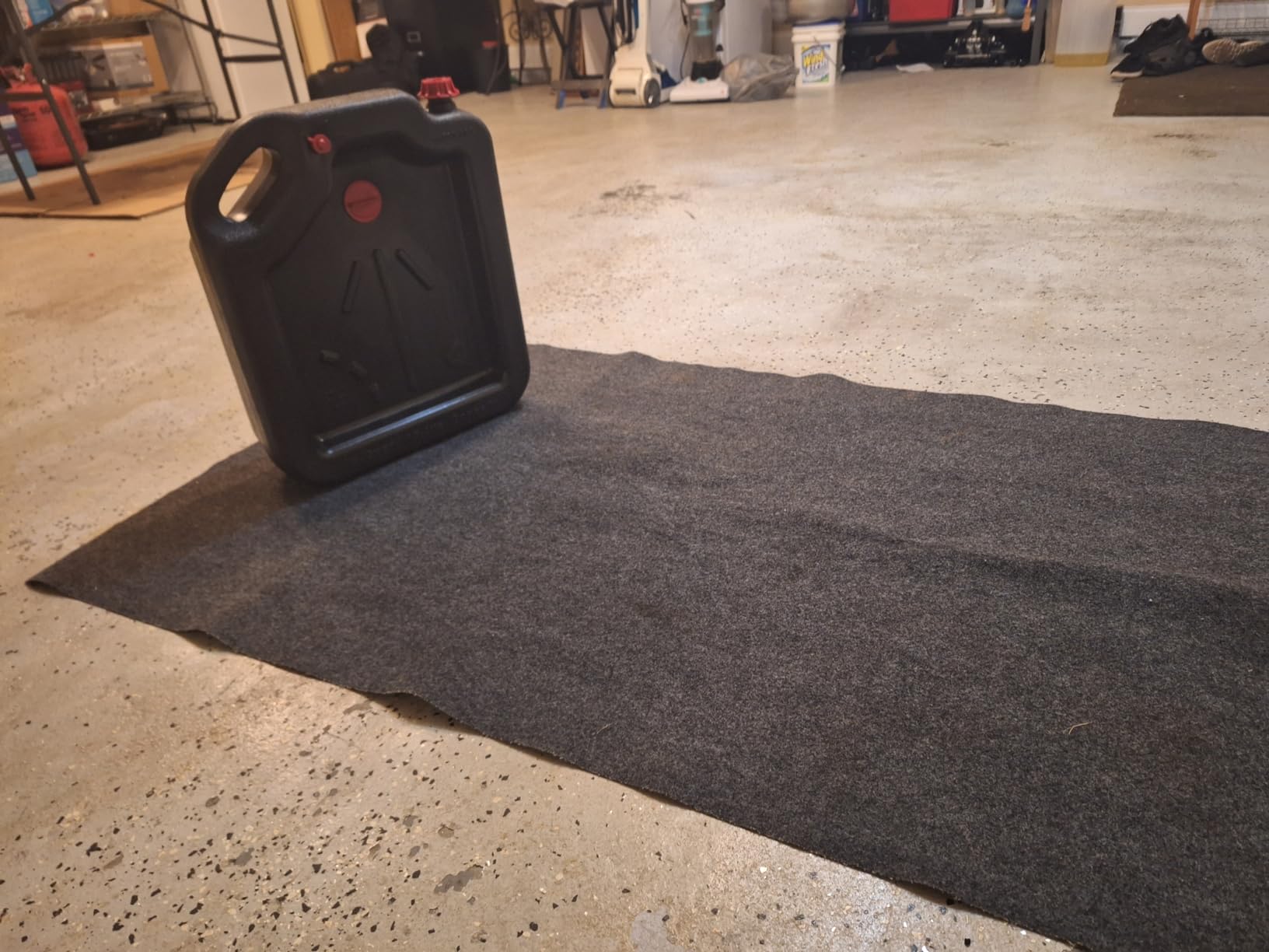 Drymate Garage Floor Mat 17' x 7'4