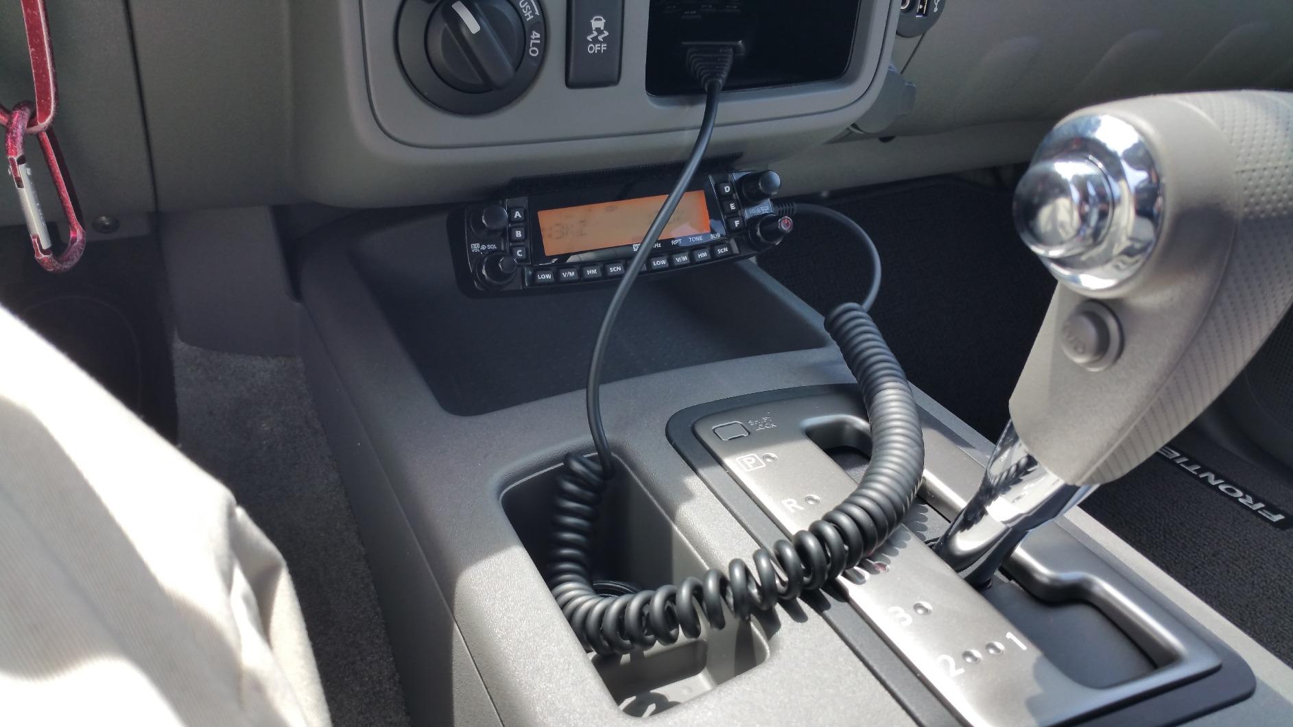 TYT TH-9800 Quad Band 50W Cross-Band Mobile Car Ham Radio Black 5.5 x 1.58 x 8.35