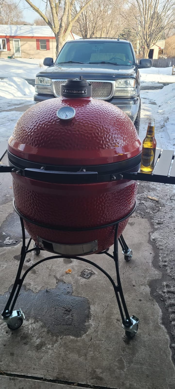 Kamado Joe Big Joe Series I 24-inch Ceramic Charcoal Grill and Smoker with Cart, Side Shelves, Stainless Steel Grates and 450 Cooking Square Inches in Red, Model BJ24Rh customer photo 2