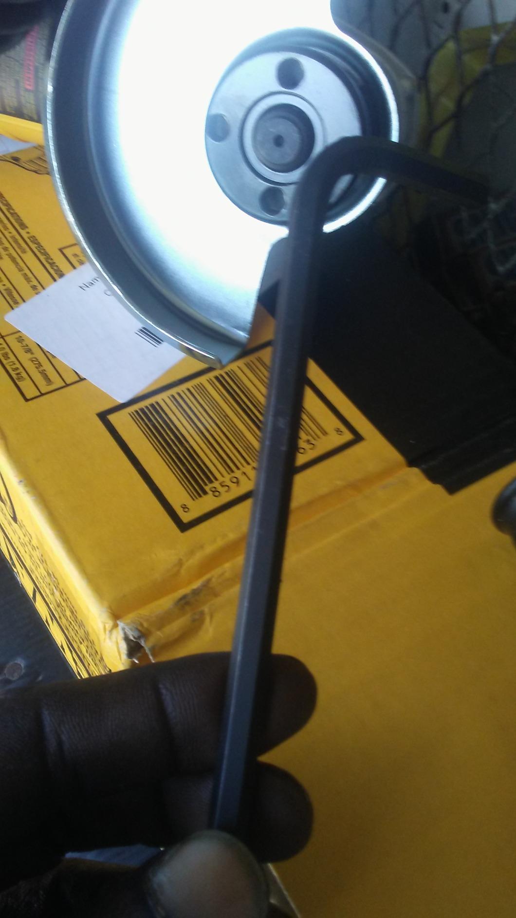 DEWALT Angle Grinder Tool, 4-1/2-Inch, Paddle Switch, 7-Amp (DWE4012) customer photo 1