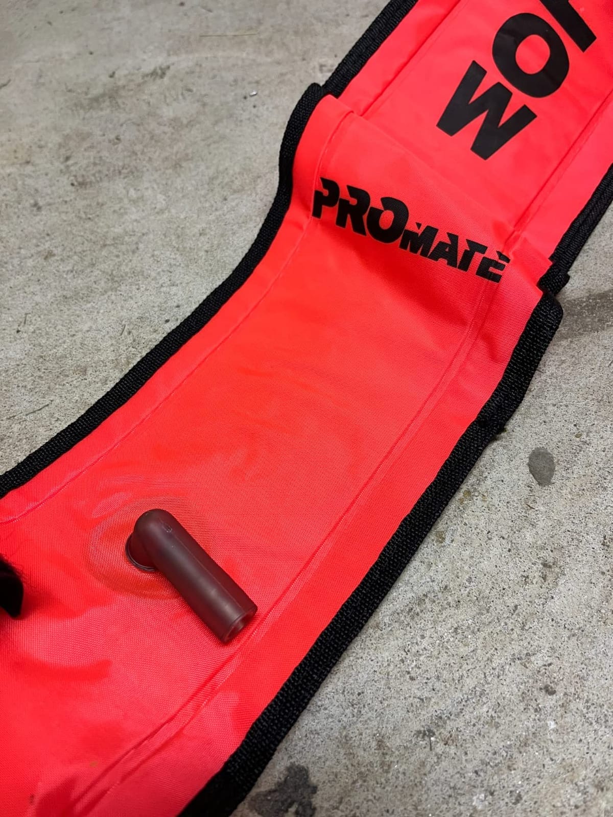 Promate Scuba Diving Inflatable Safety Tube Sausage Signal Marker Buoy Tube customer photo 2