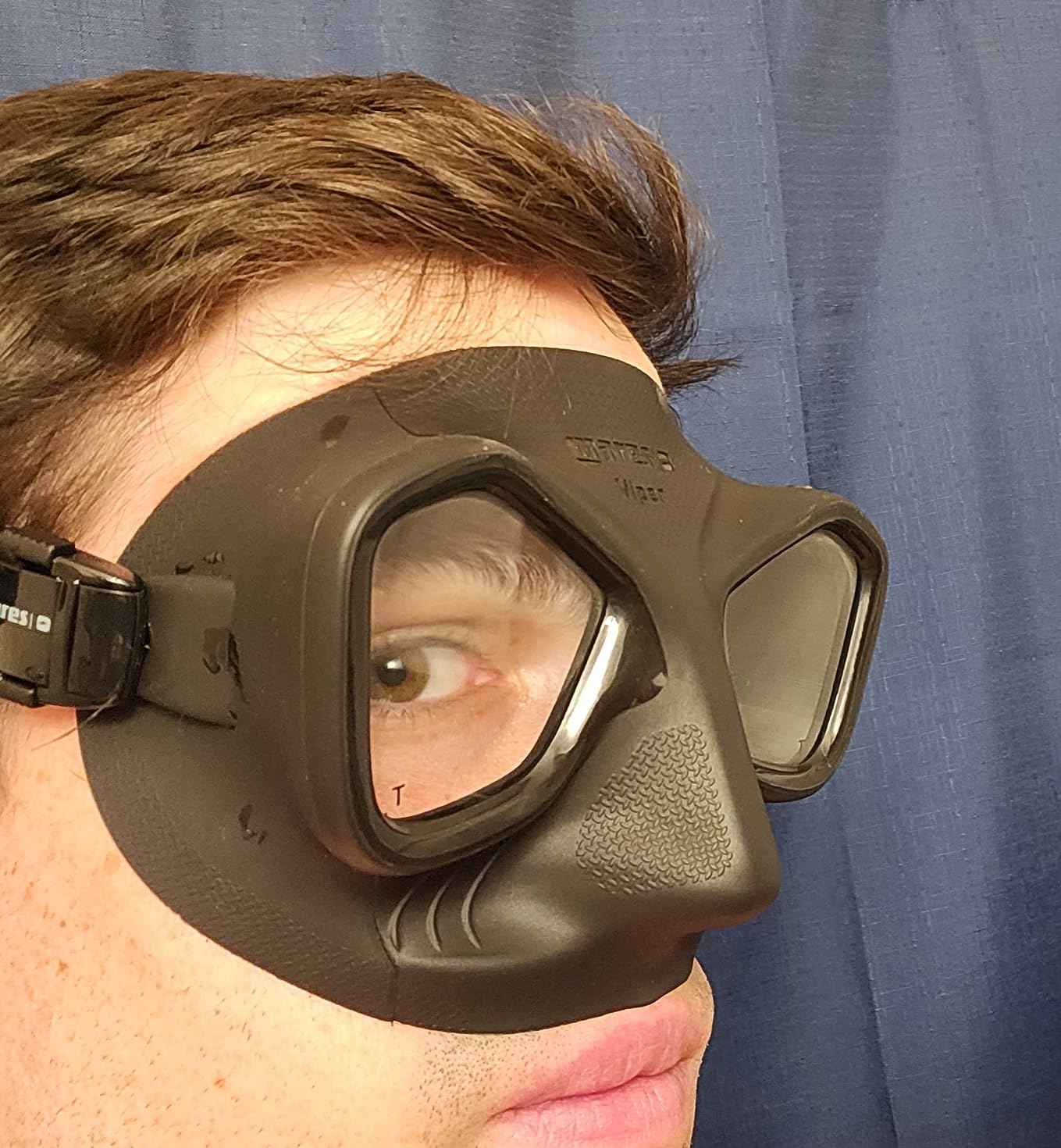 Mares Viper Mask for Freediving and Spearfishing - Low Volume Wide-Field Diving Mask with Fog-Resistant Silicone Skirt & Ergonomic Strap, Black customer photo 2