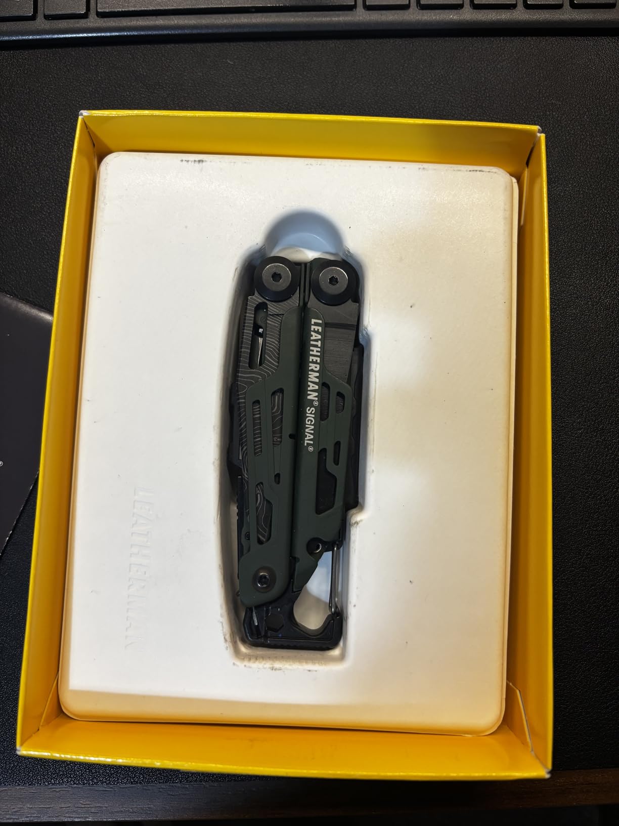 LEATHERMAN, Signal, 19-in-1 Multi-tool for Outdoors, Camping, Hiking, Fishing, Survival, Durable & Lightweight EDC, Made in the USA, Stainless Steel customer photo 2