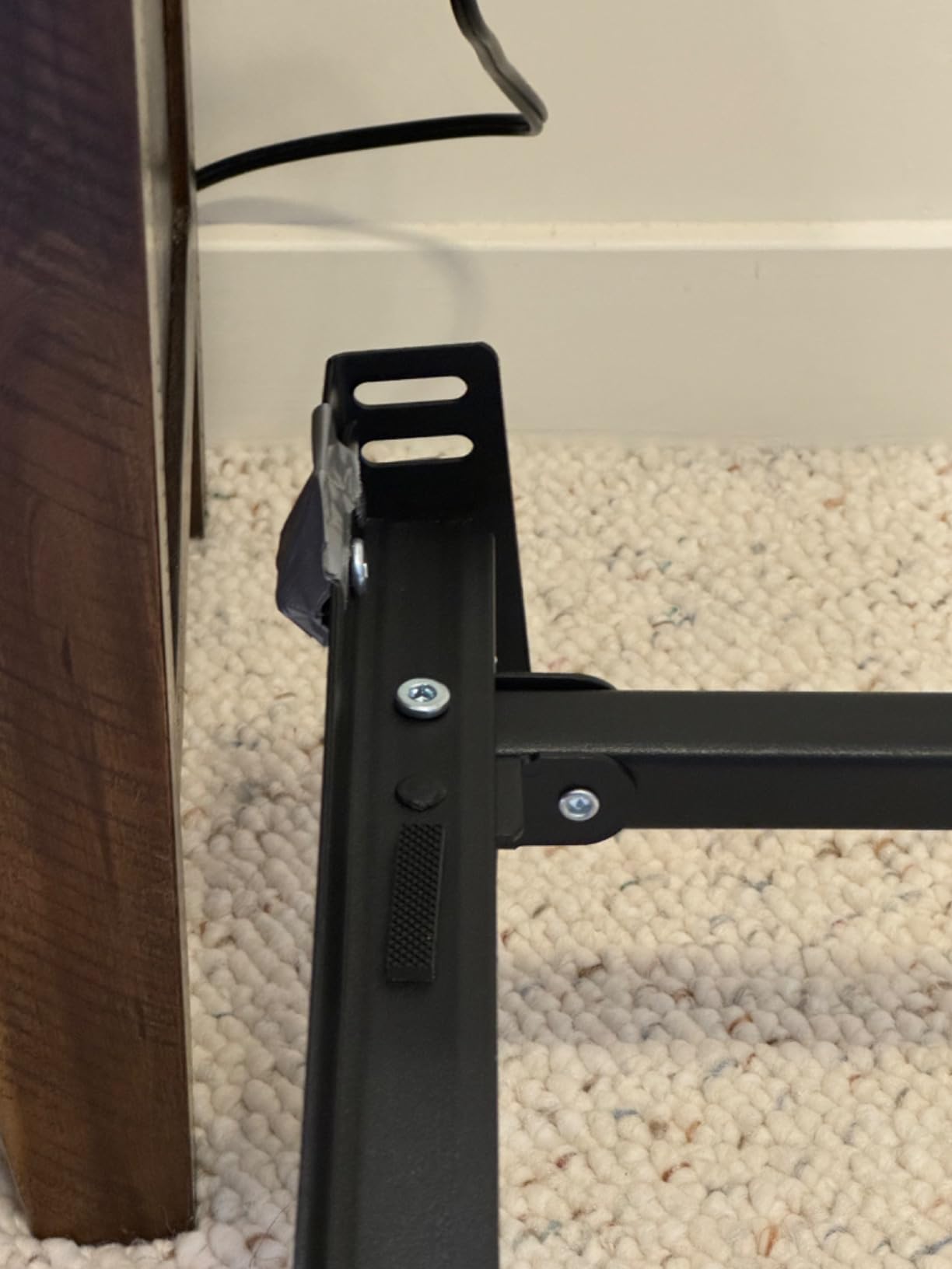 ZINUS Compack Metal Adjustable Bed Frame / 7 Inch Support Bed Frame for Box Spring and Mattress Set, Twin/Full/Queen customer photo 1