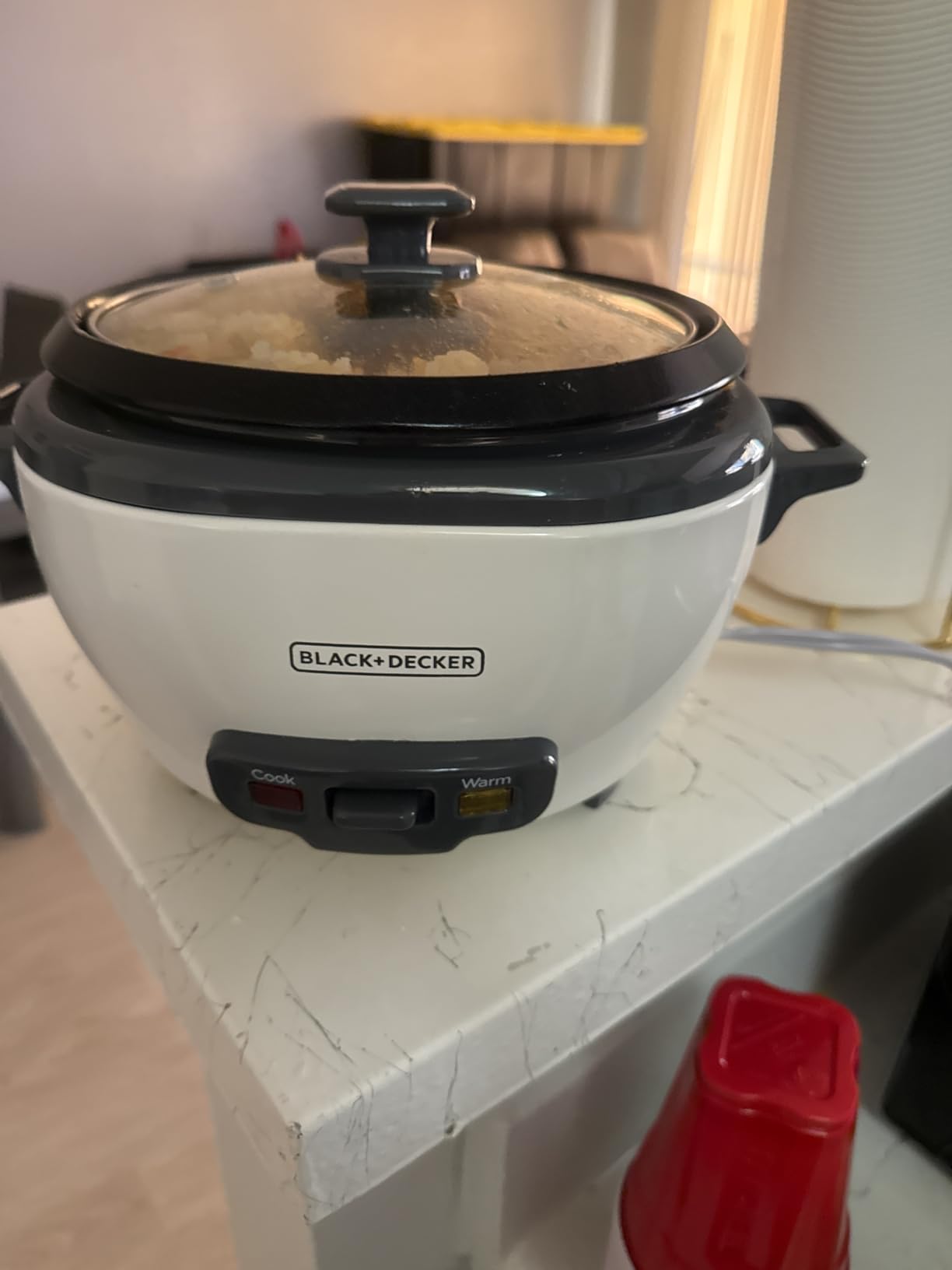 BLACK+DECKER 6-Cup Rice Cooker with Steaming Basket customer photo 1