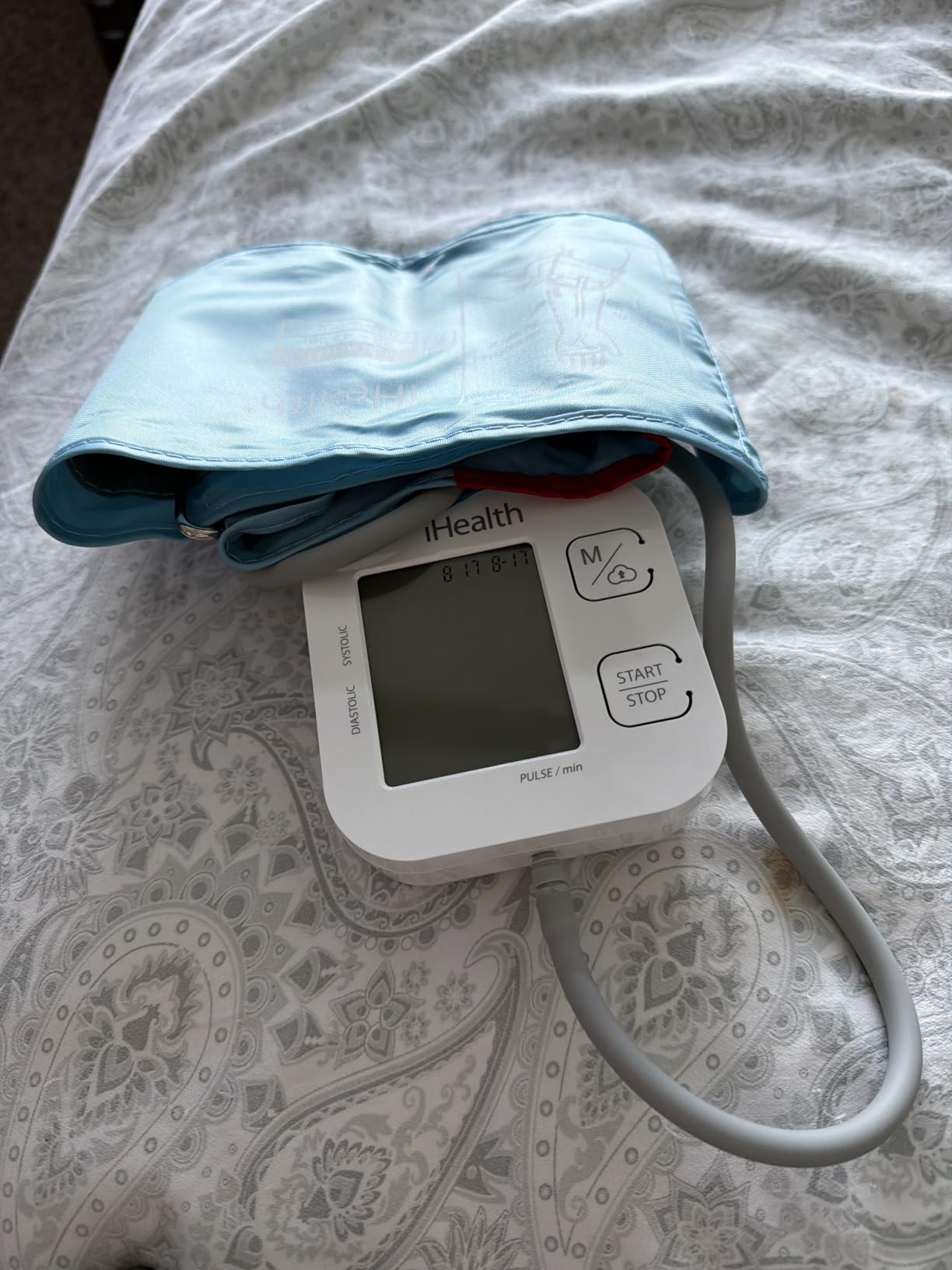 iHealth Track Smart Upper Arm Blood Pressure Monitor with Wide-Range Cuff customer photo 1