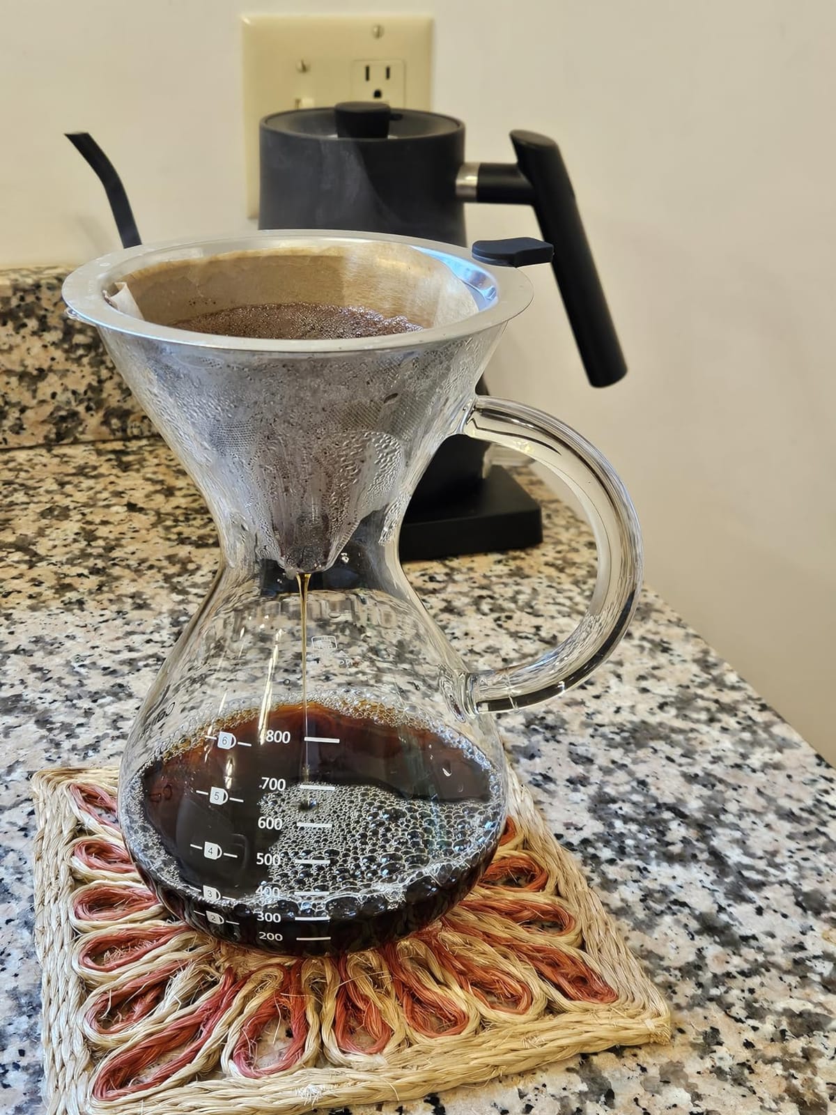 Coffee Gator Pour Over Coffee Maker - 27oz customer photo 2