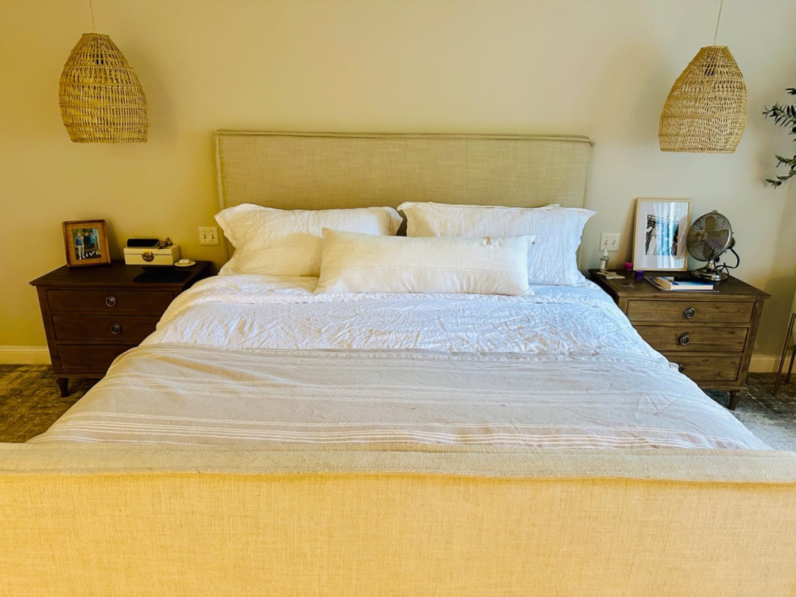Simple&Opulence 100% Linen Duvet Cover Set 3pcs Basic Style Natural French Washed Flax Solid Color Soft Breathable Farmhouse Bedding with Button Closure - White, Queen customer photo 1