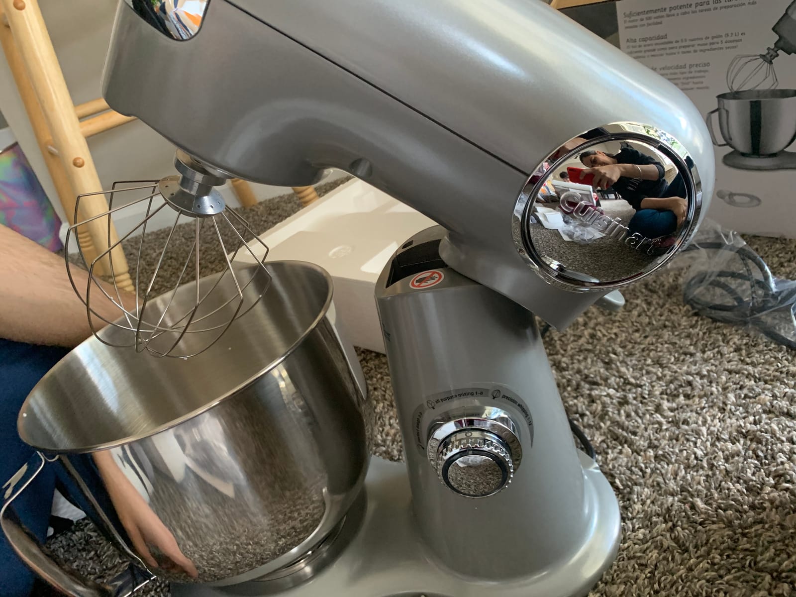 Cuisinart Stand Mixer, 12 Speeds, 5.5-Quart Mixing Bowl, Chef's Whisk, Flat Mixing Paddle, Dough Hook, and Splash Guard with Pour Spout, Silver Lining, SM-50BCNAS, Silver Lining customer photo 1