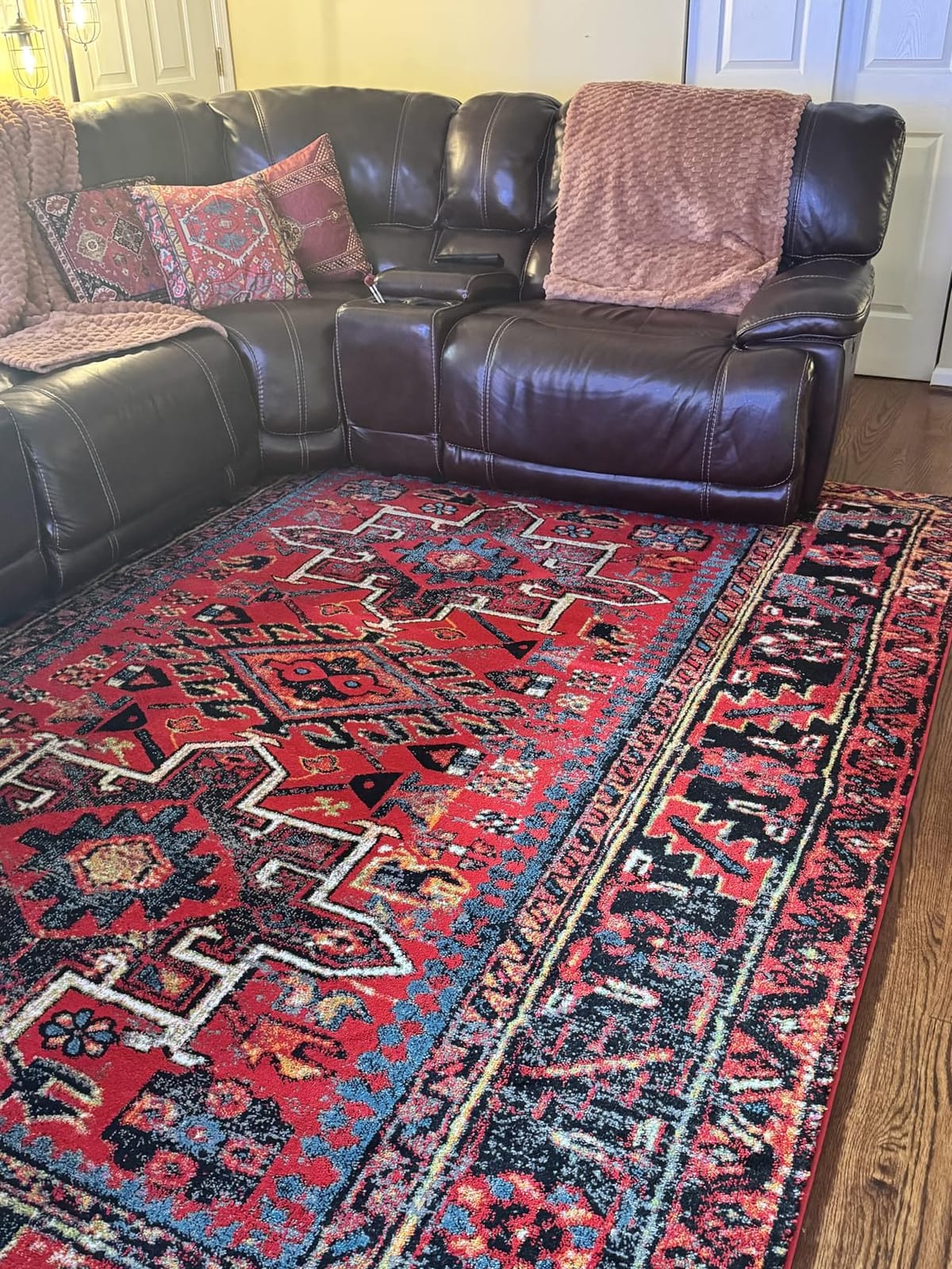 SAFAVIEH Area Rug 8x10 - Vintage Hamadan Collection - Large - Red & Multi, Traditional Persian Design, Non-Shedding & Easy to Clean, Ideal for Living Room, Bedroom, Dining Space (VTH211A) customer photo 2