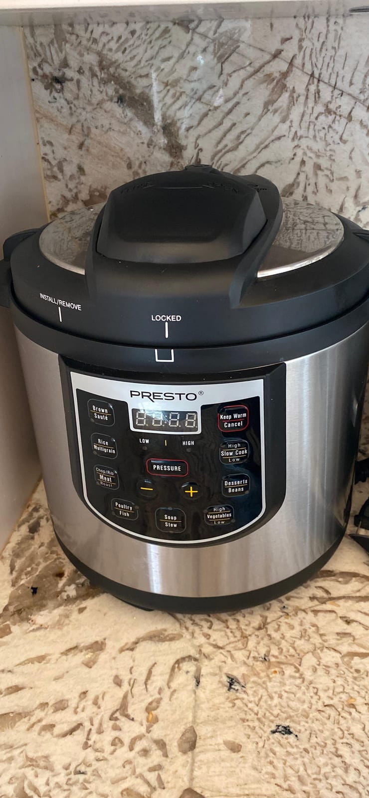Presto 02141 6-Quart Electric Pressure Cooker customer photo 1