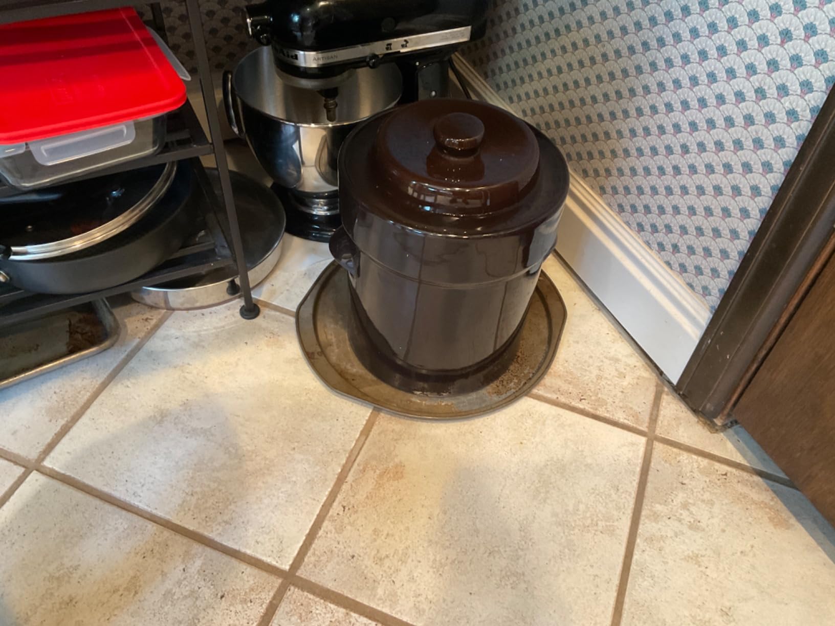 Fermentation Crock 1 Gallon - Sauerkraut Crock with Lid, Weights & Pounder customer photo 2