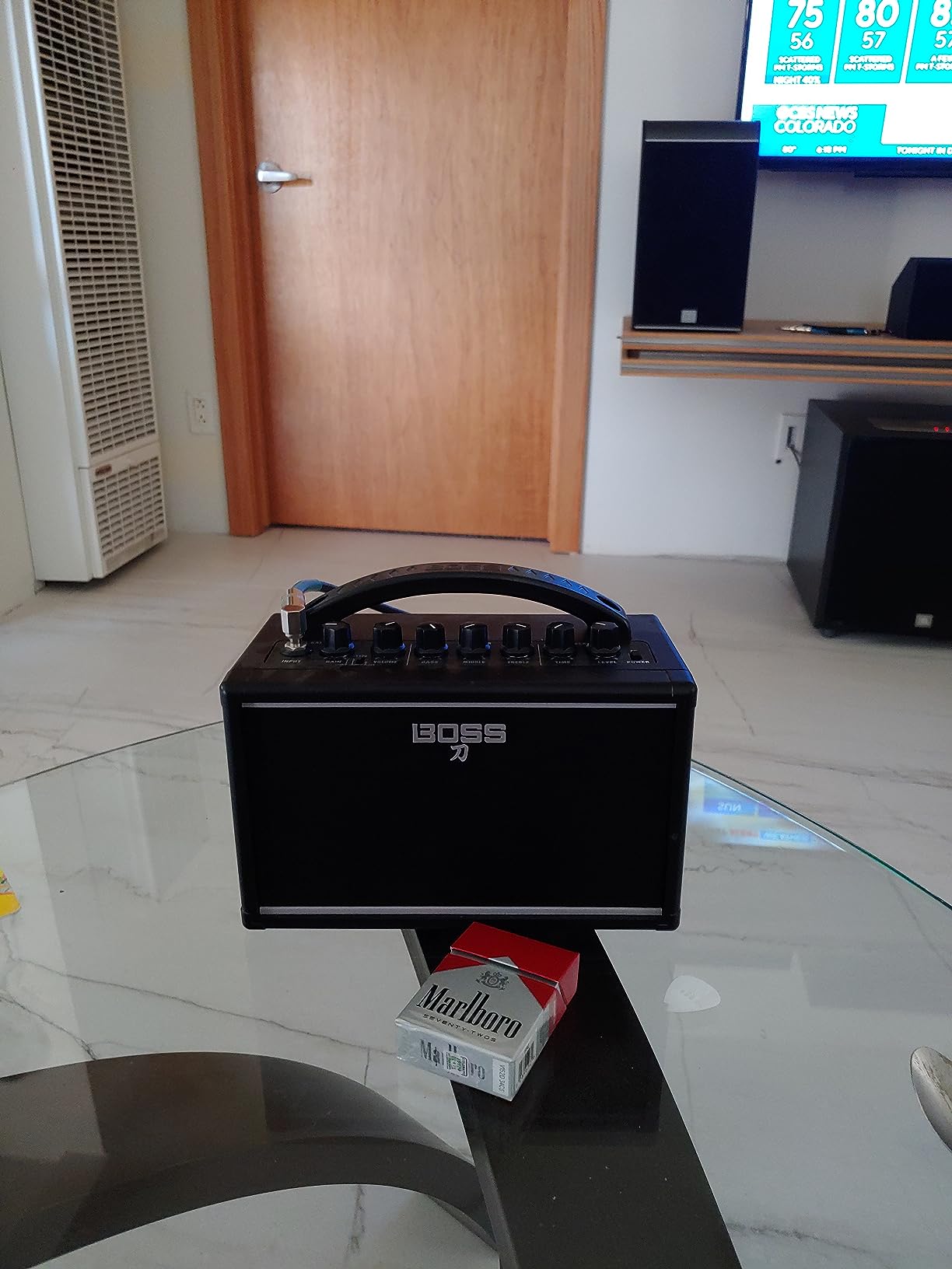 Boss Katana Mini 7-Watt Combo Amp customer photo 1